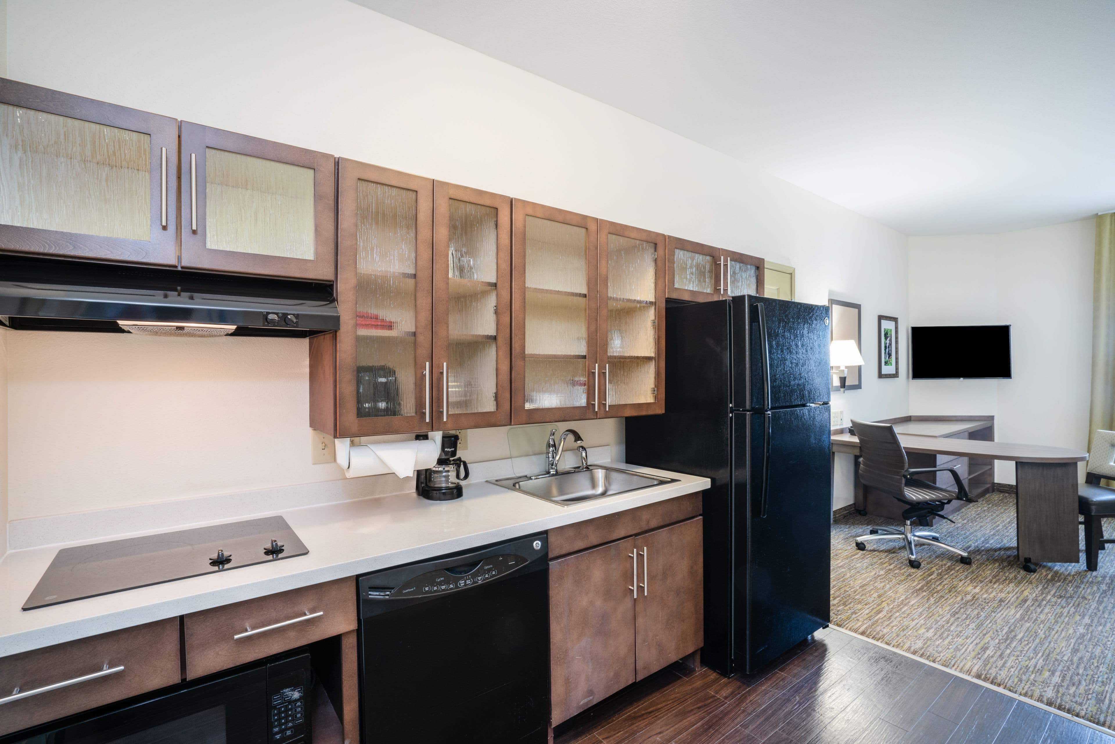 Candlewood Suites Auburn — 8