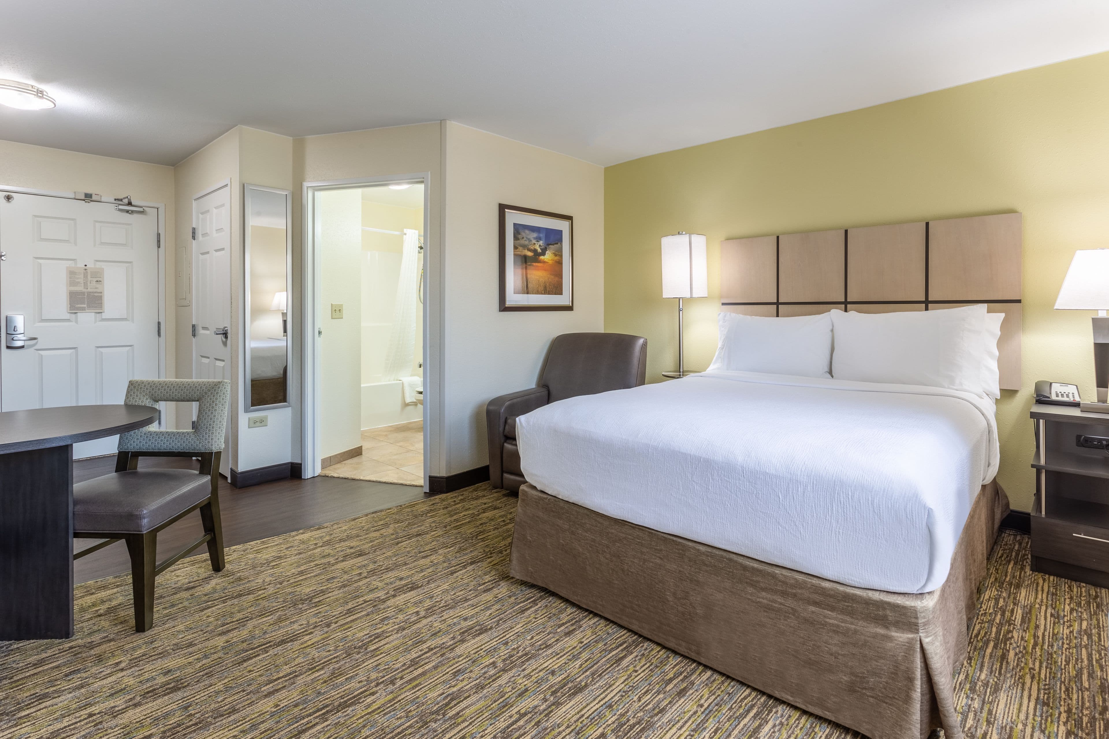 Candlewood Suites Aurora-Naperville - Image 4