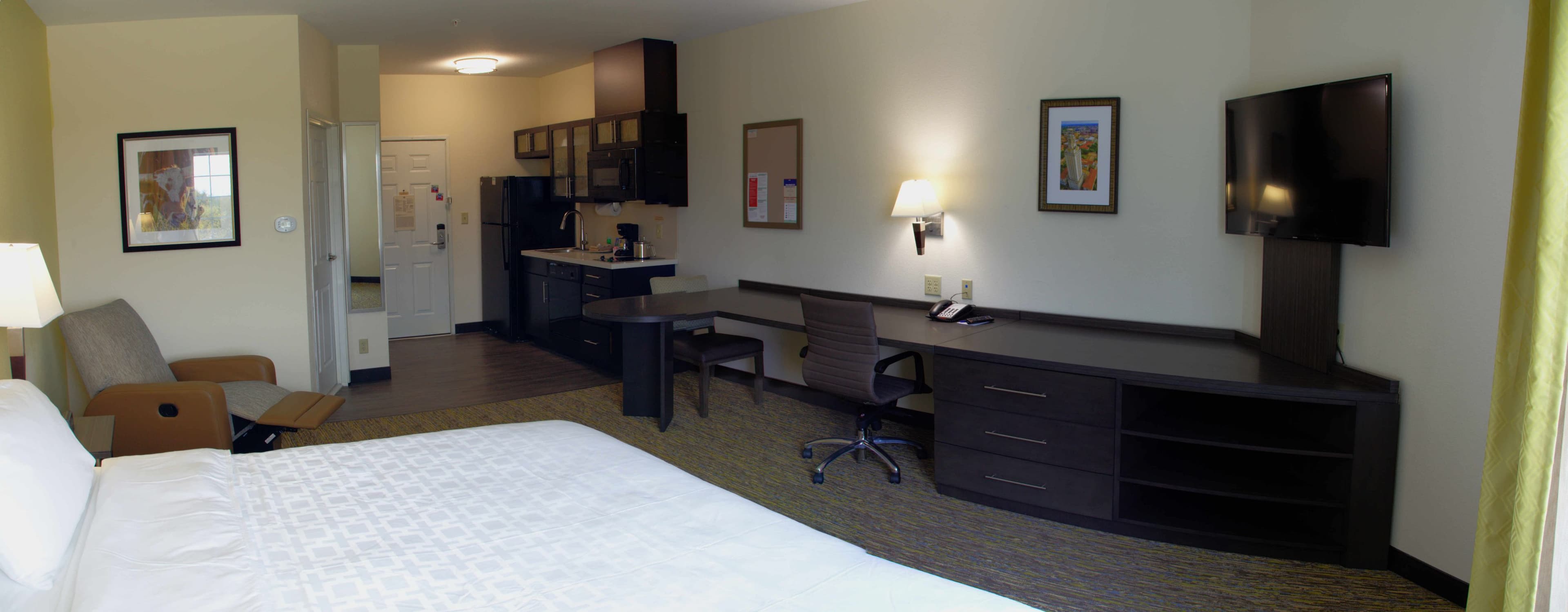 Candlewood Suites Austin North 290 & I-35 - Image 3
