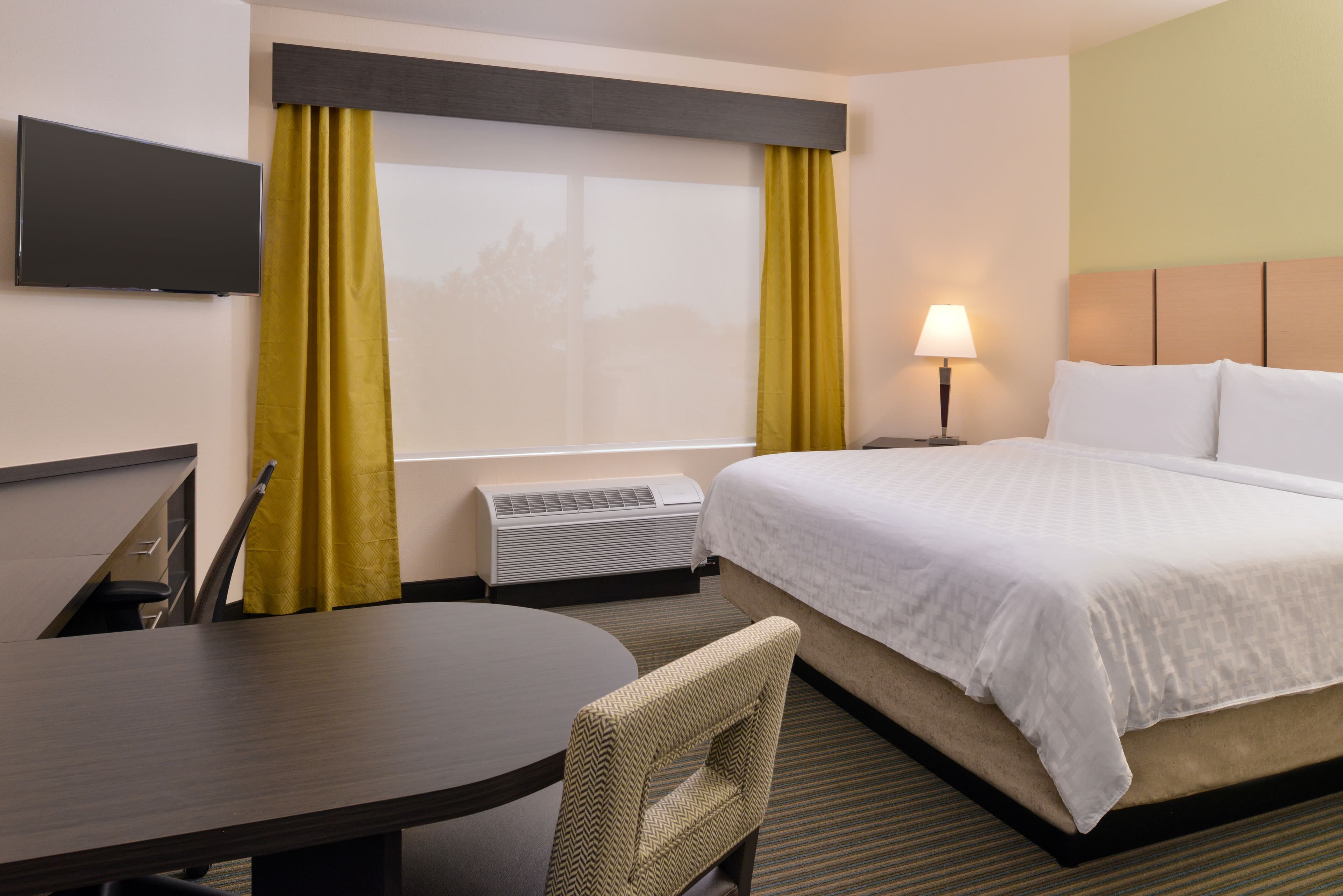 Candlewood Suites Austin Airport — 2