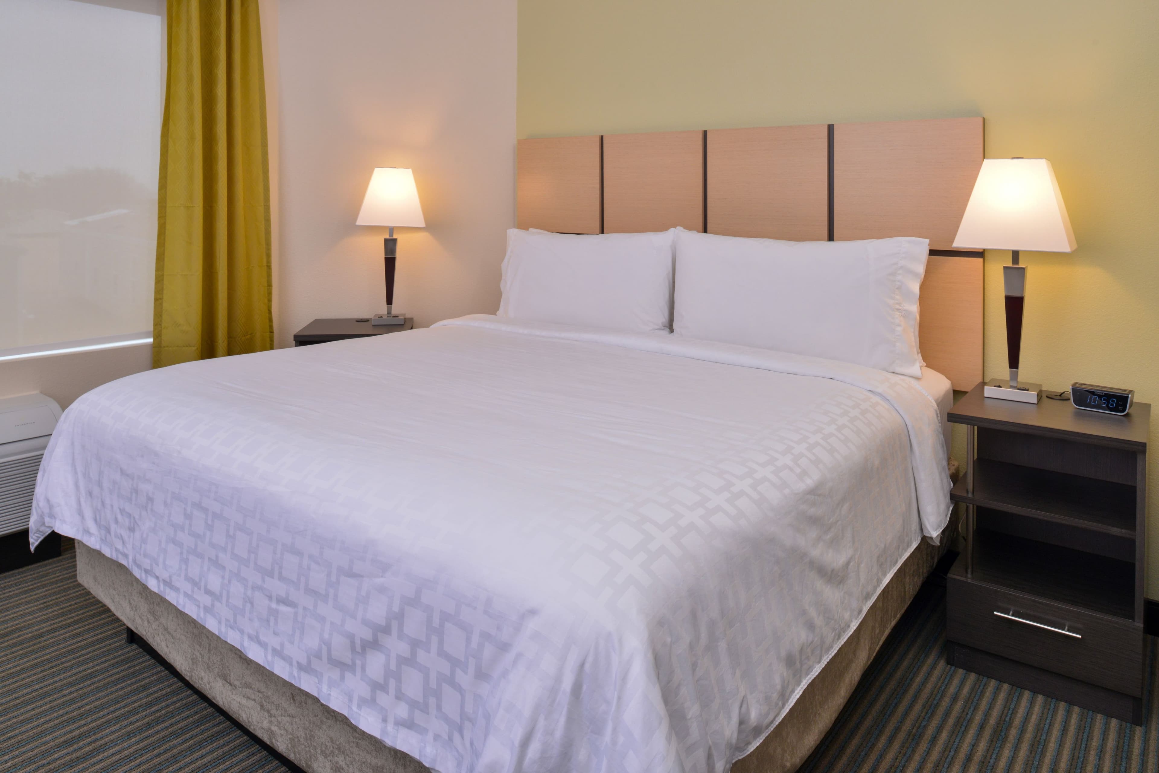 Candlewood Suites Austin Airport — 4