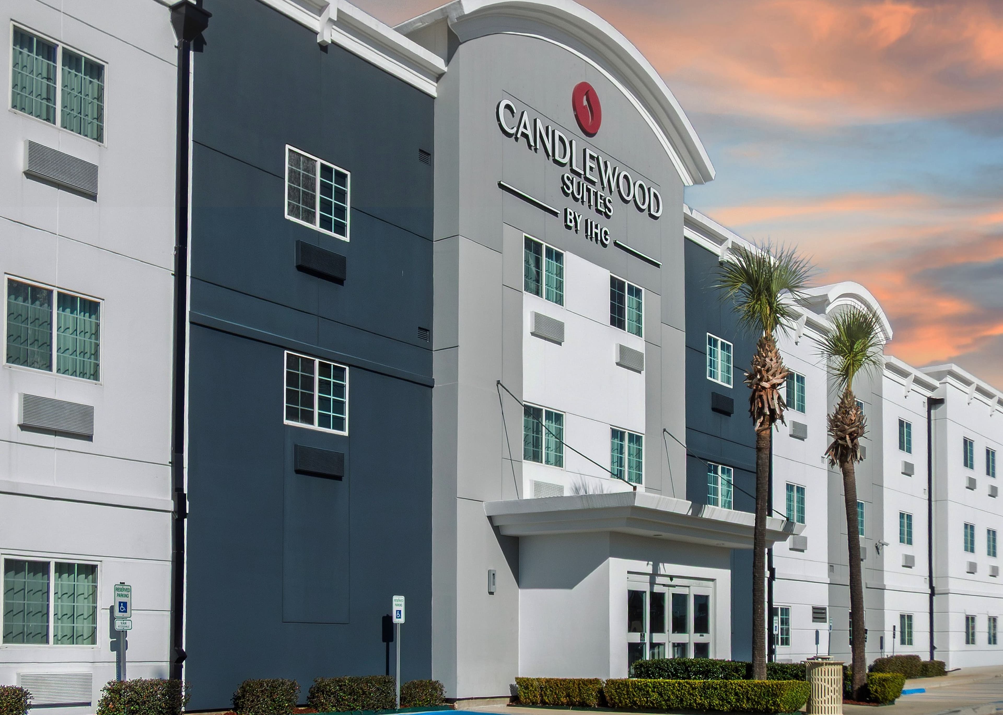 Candlewood Suites Avondale-New Orleans - Image 1