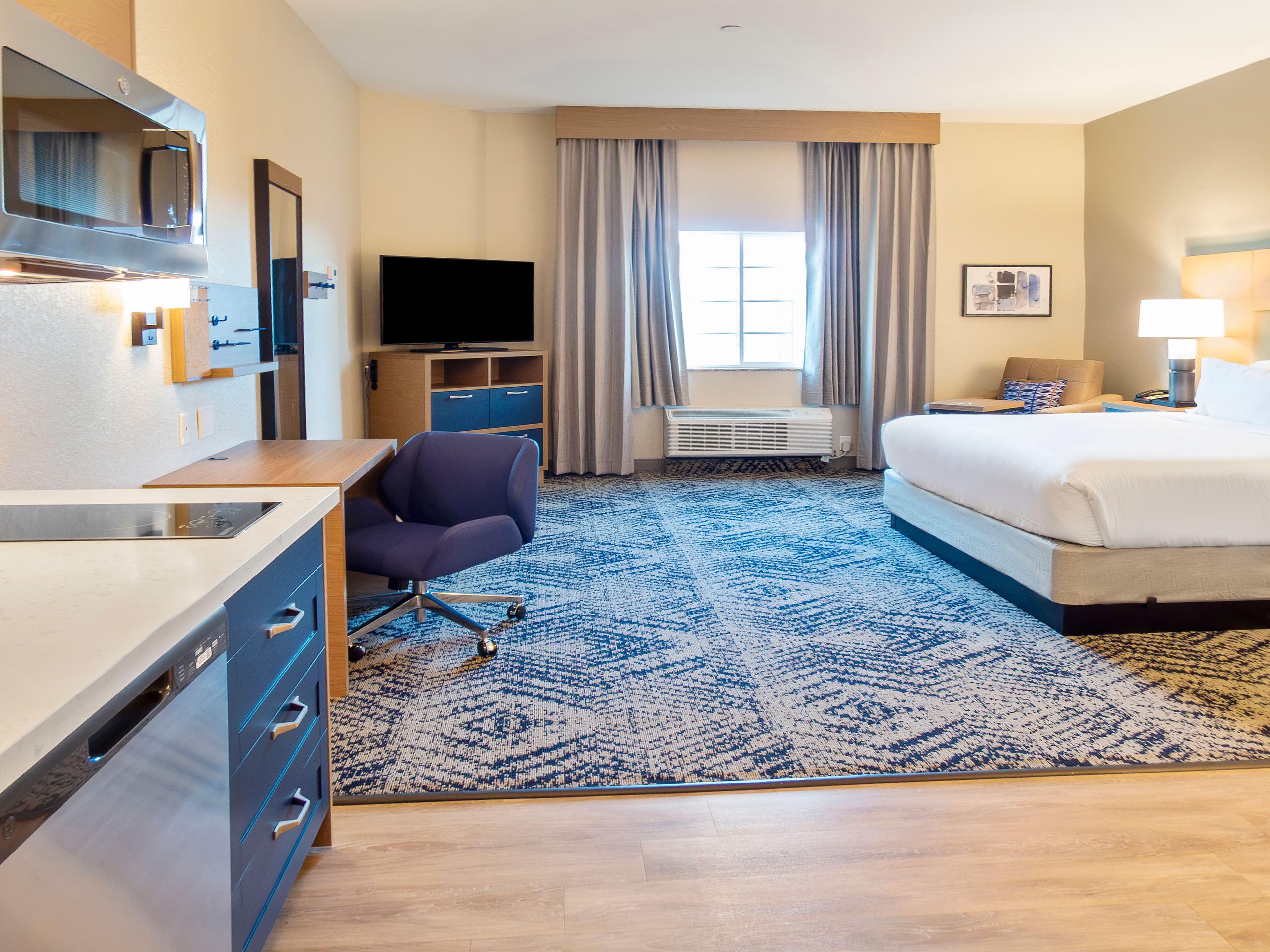 Candlewood Suites Avondale-New Orleans - Image 5