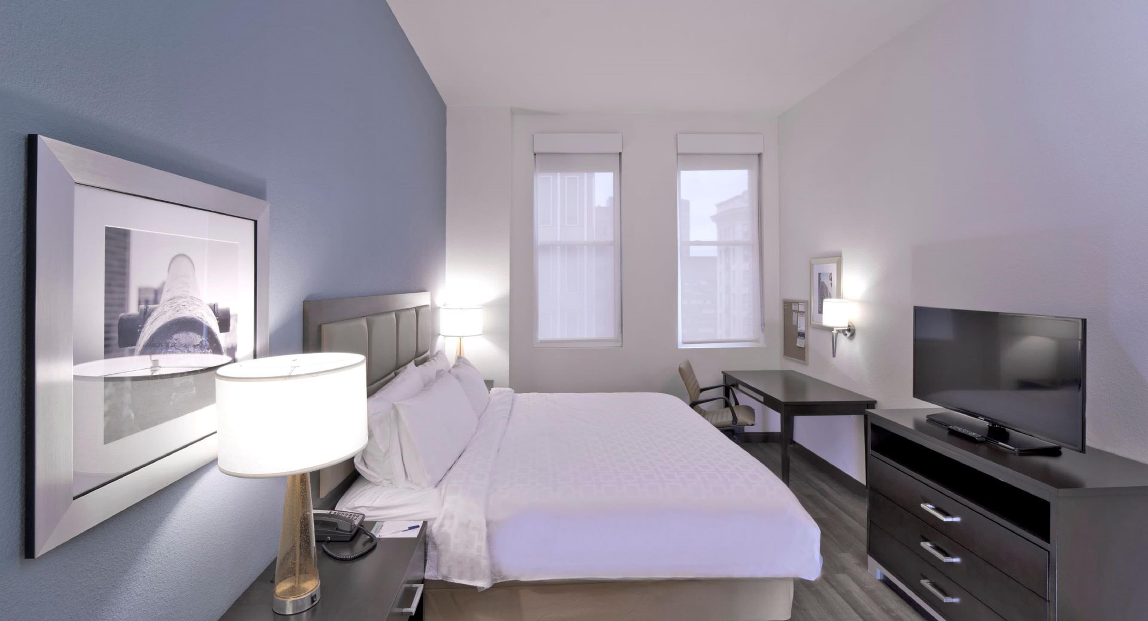 Candlewood Suites Baltimore - Inner Harbor — 5