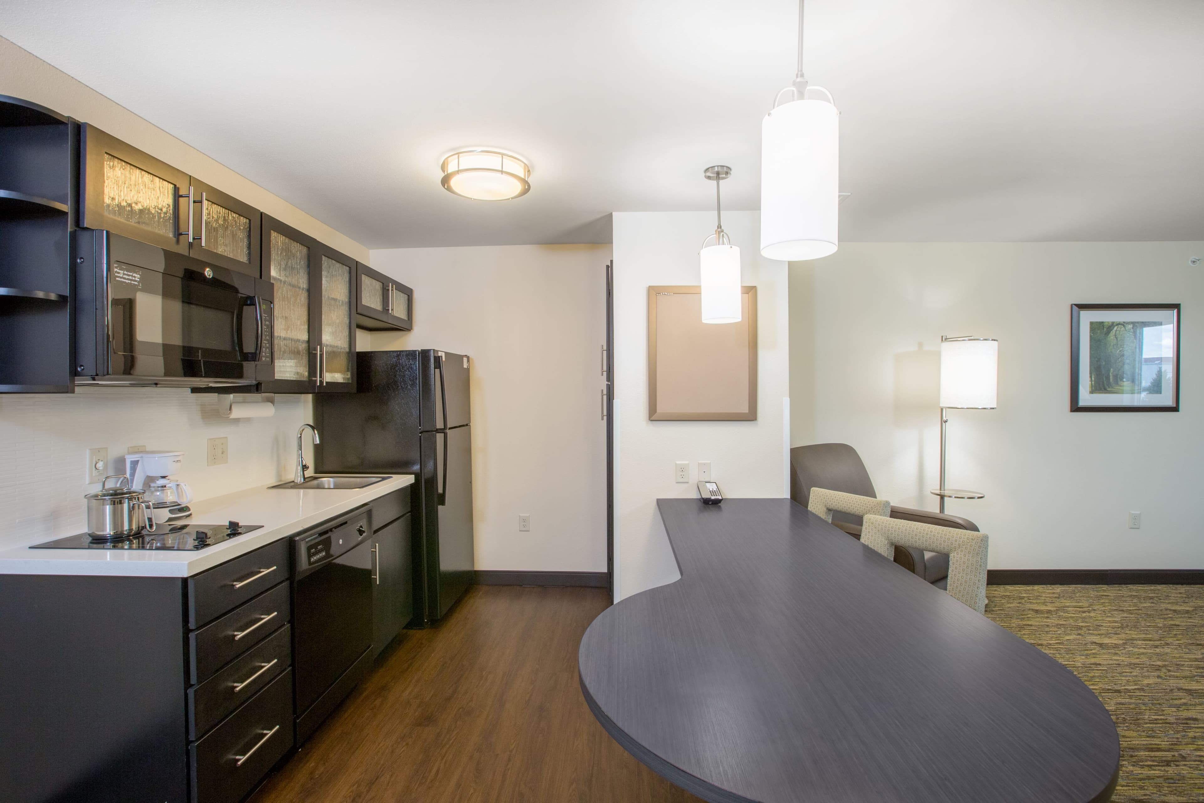 Candlewood Suites Bellevue — 12