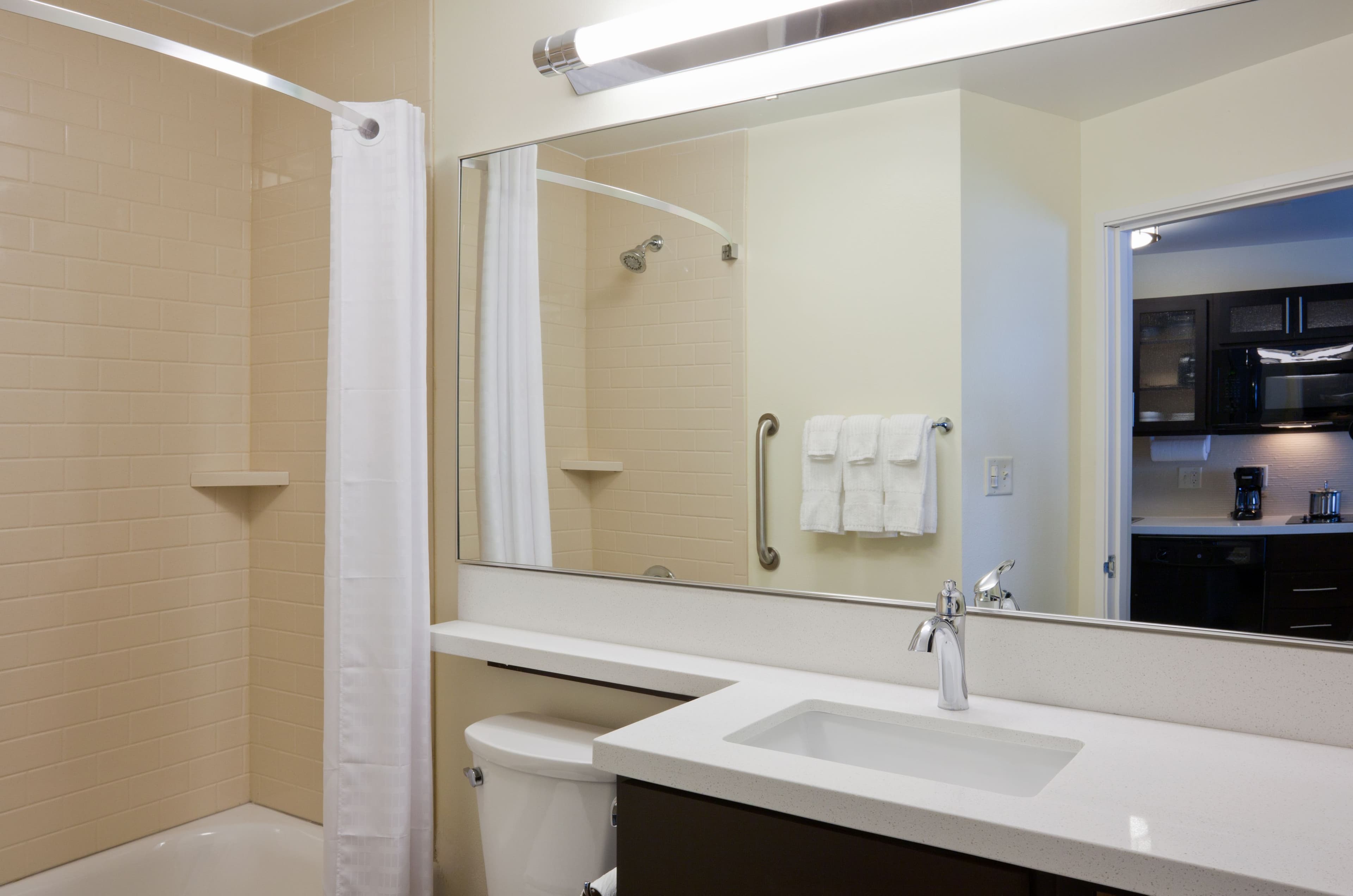 Candlewood Suites Bemidji — 24