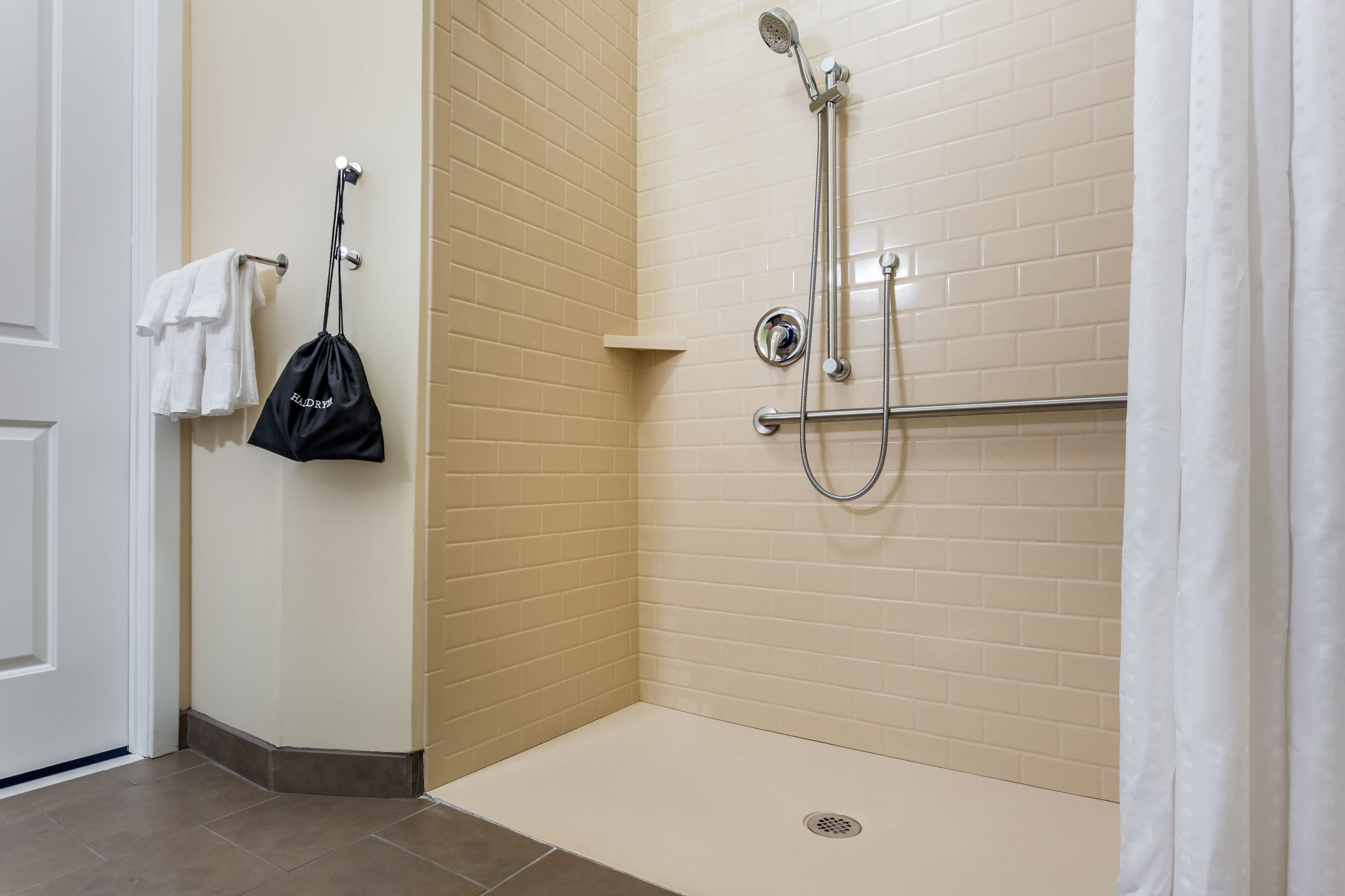 Candlewood Suites Bethlehem South — 15