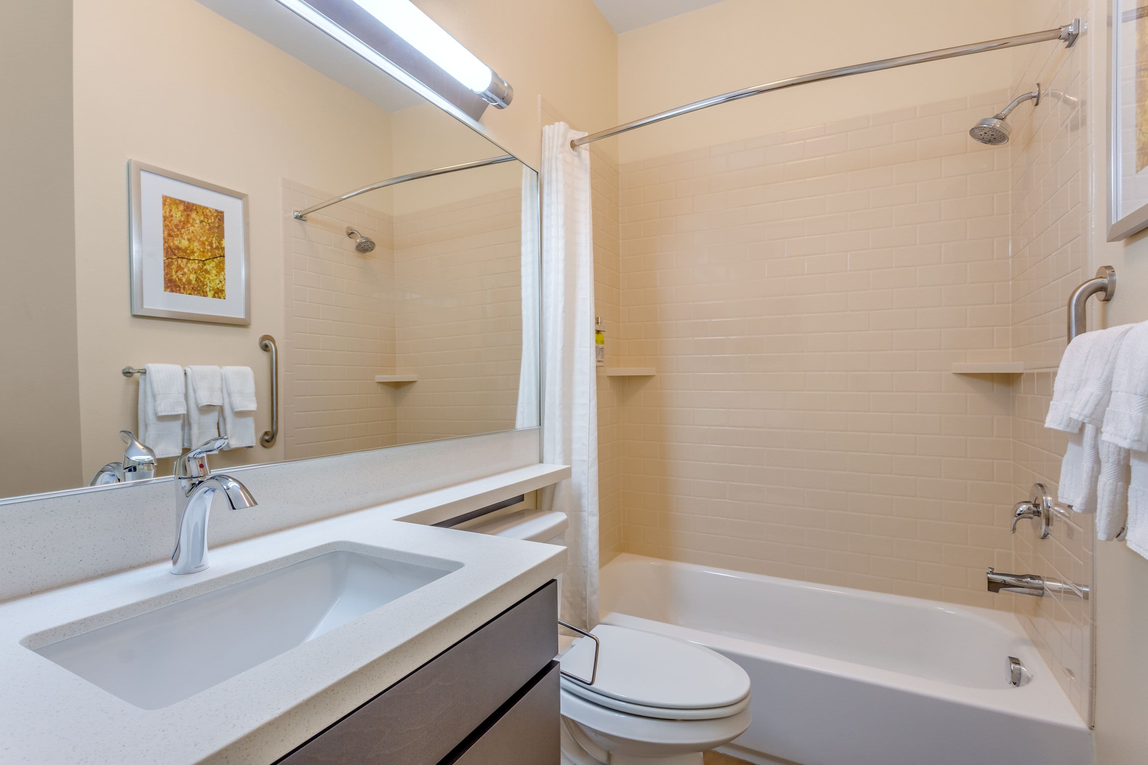 Candlewood Suites Bethlehem South - Image 3