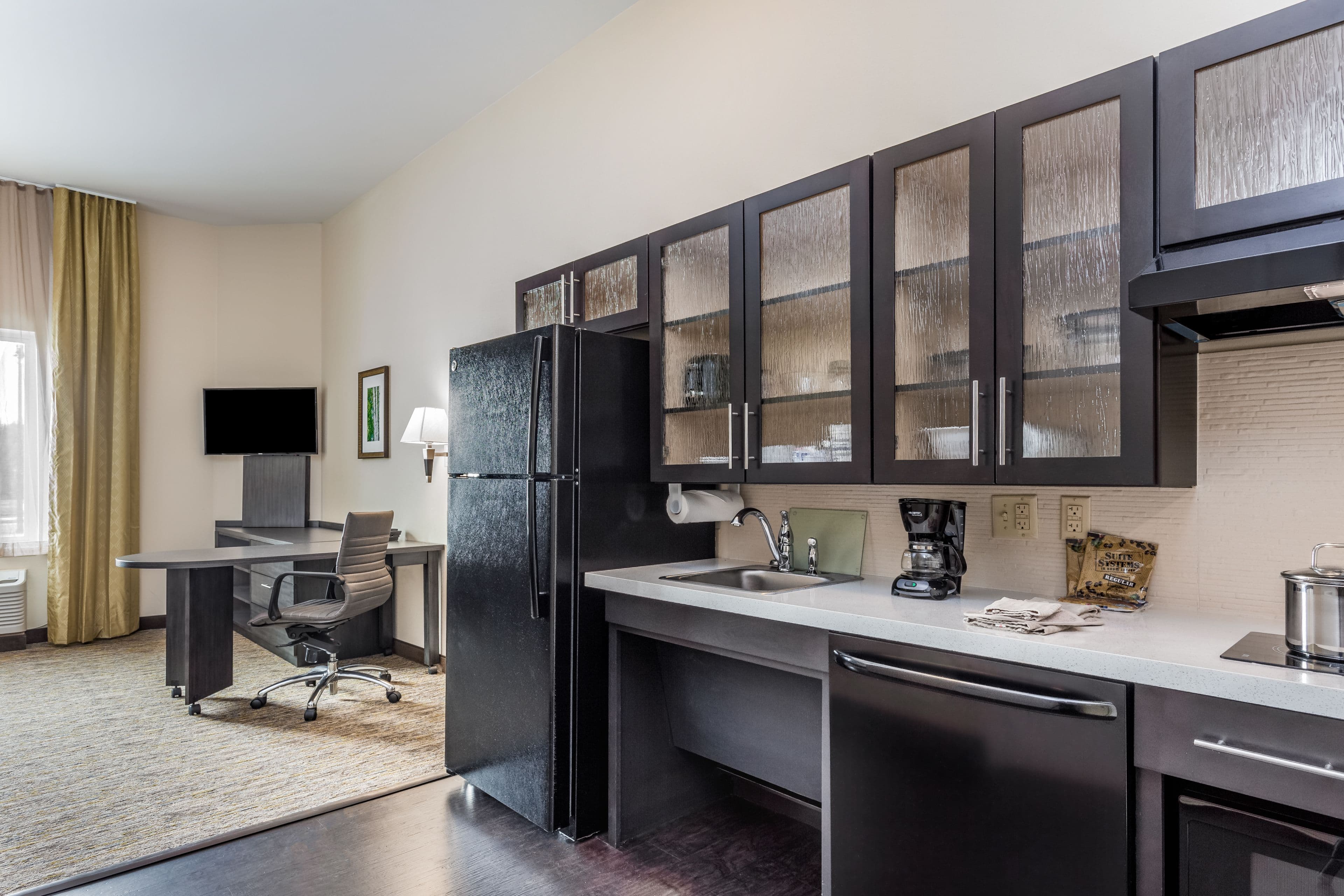 Candlewood Suites Bethlehem South — 9