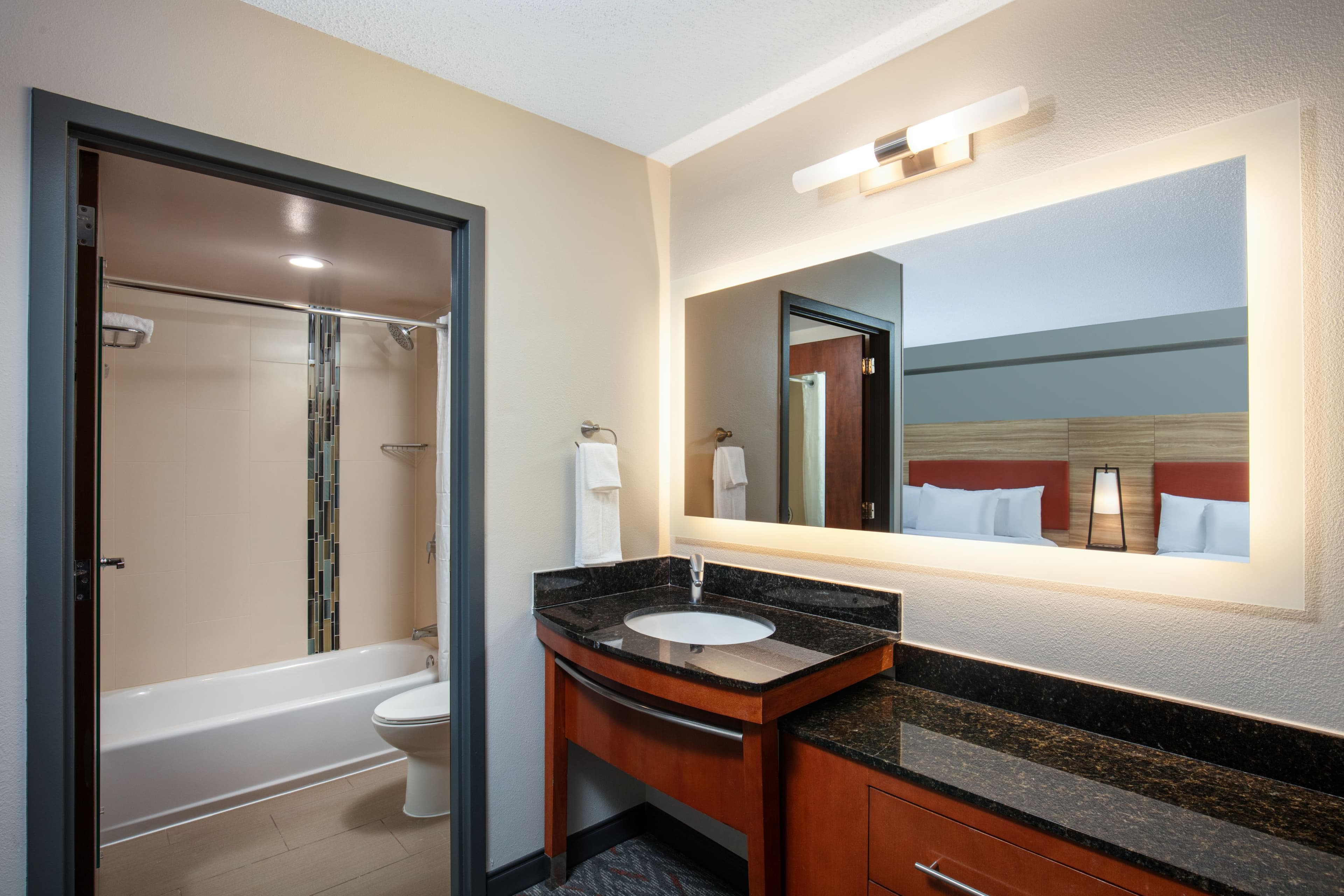 1 King Studio Suite Full Kitchen - Image 6