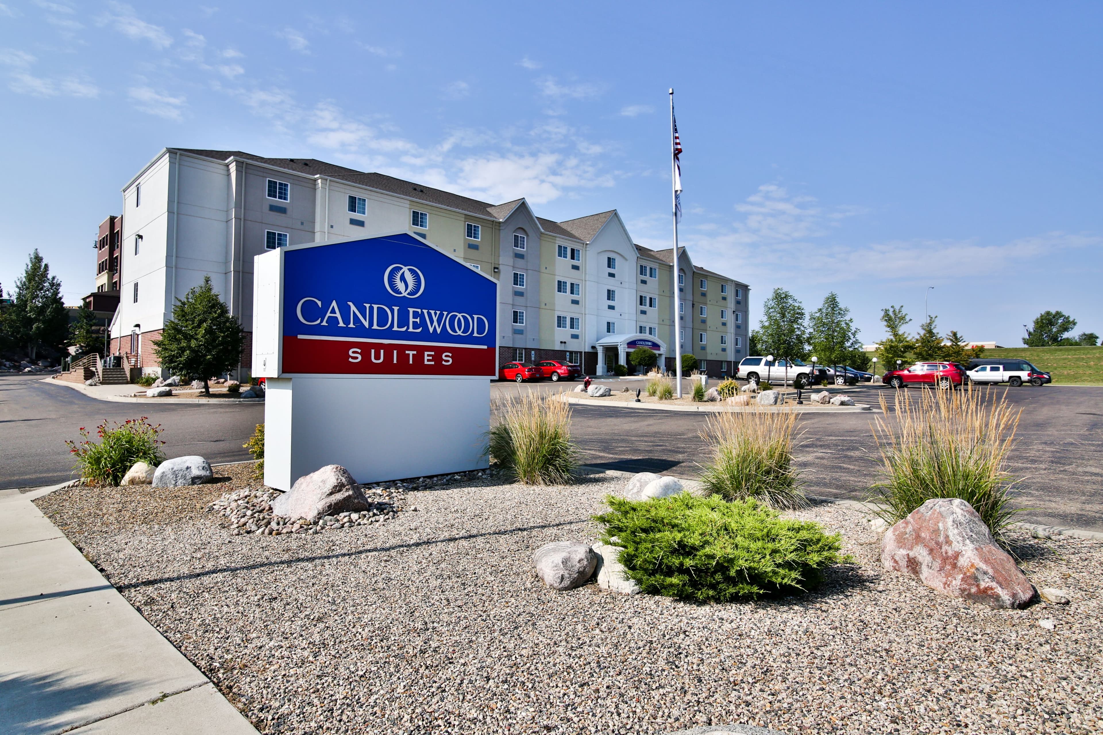 Candlewood Suites Bismarck - Image 1