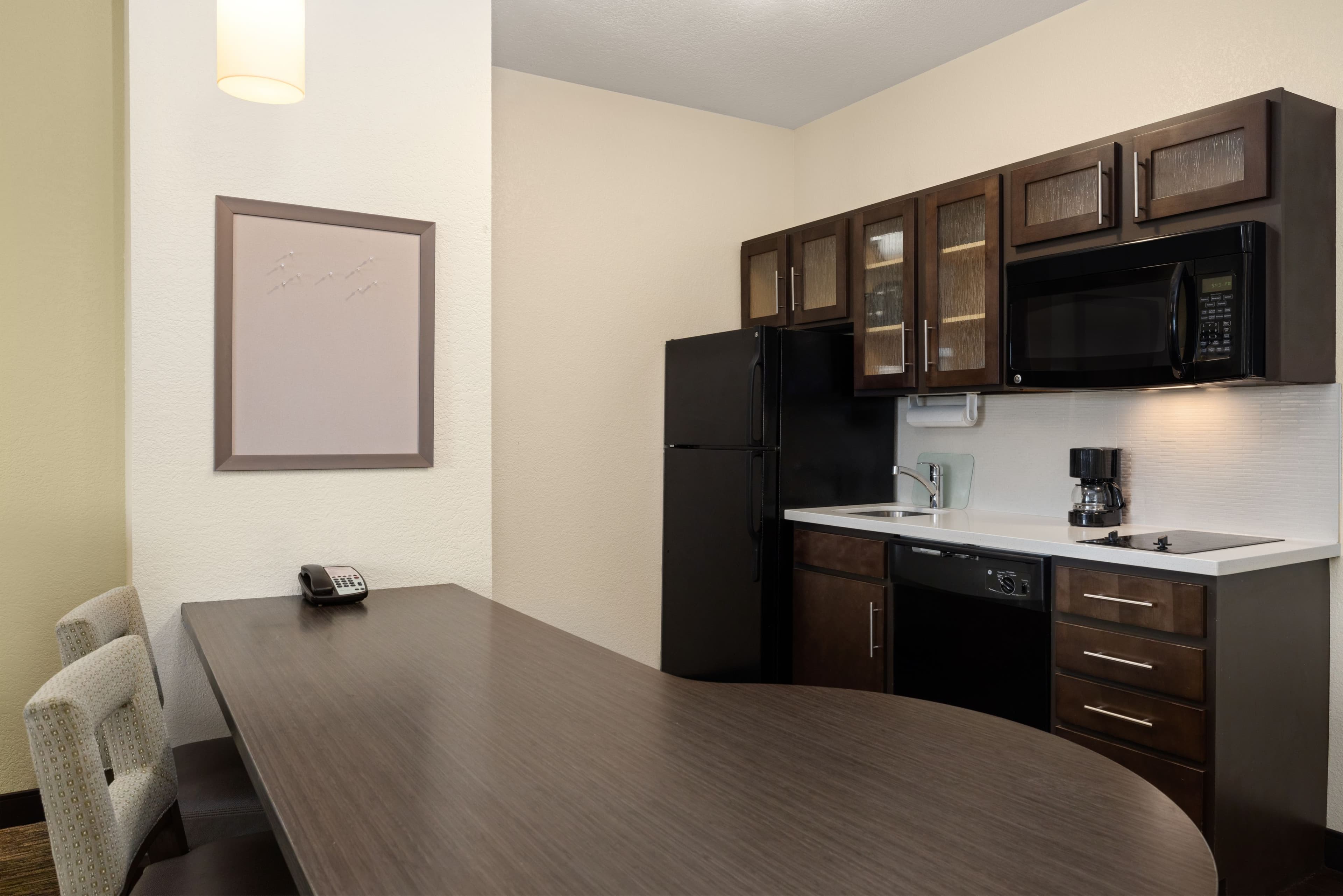 Candlewood Suites Bismarck — 8