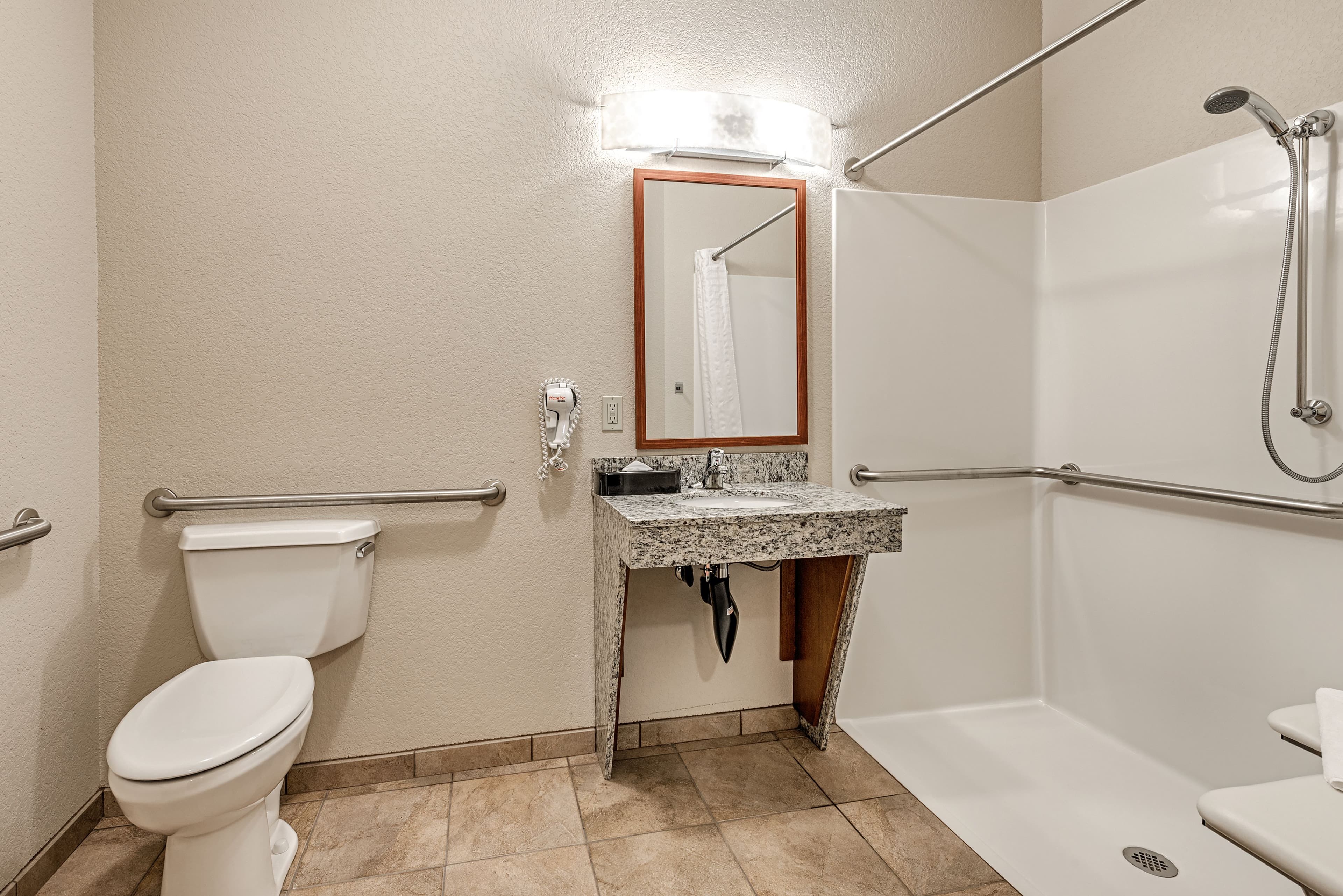 Candlewood Suites Burlington — 11