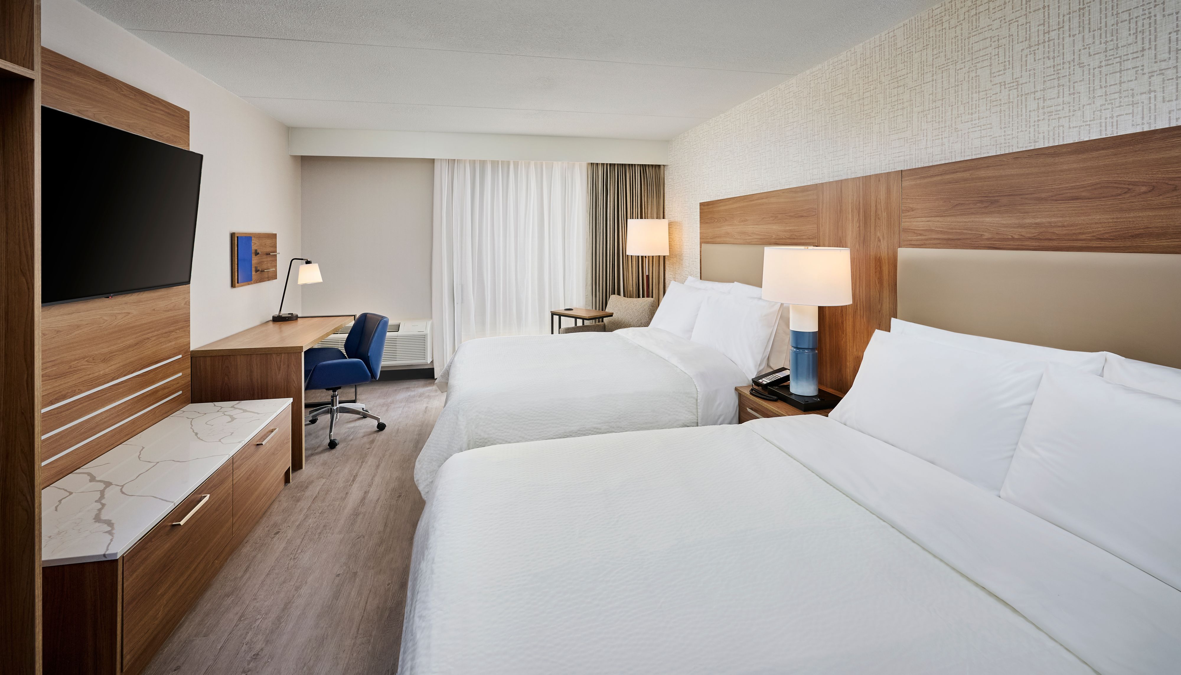 Candlewood Suites Burlington Conference Centre — 13