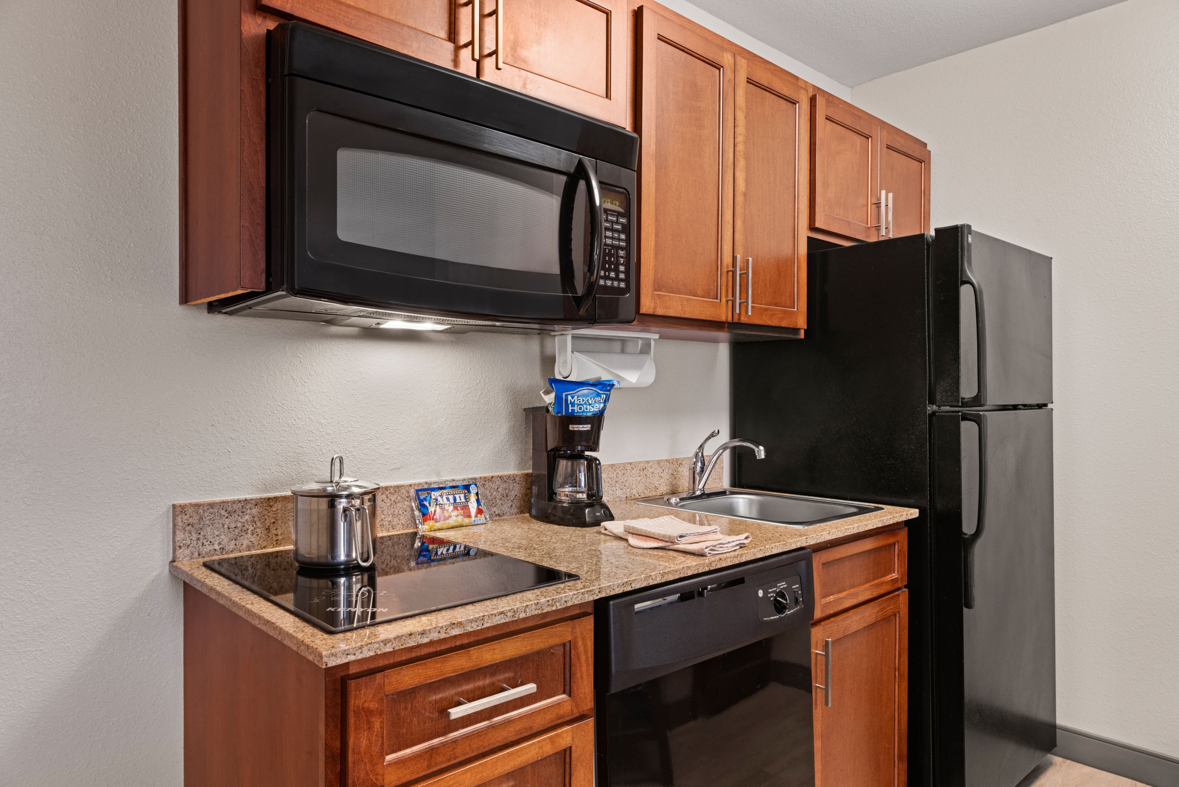 Candlewood Suites Cape Girardeau - Image 3