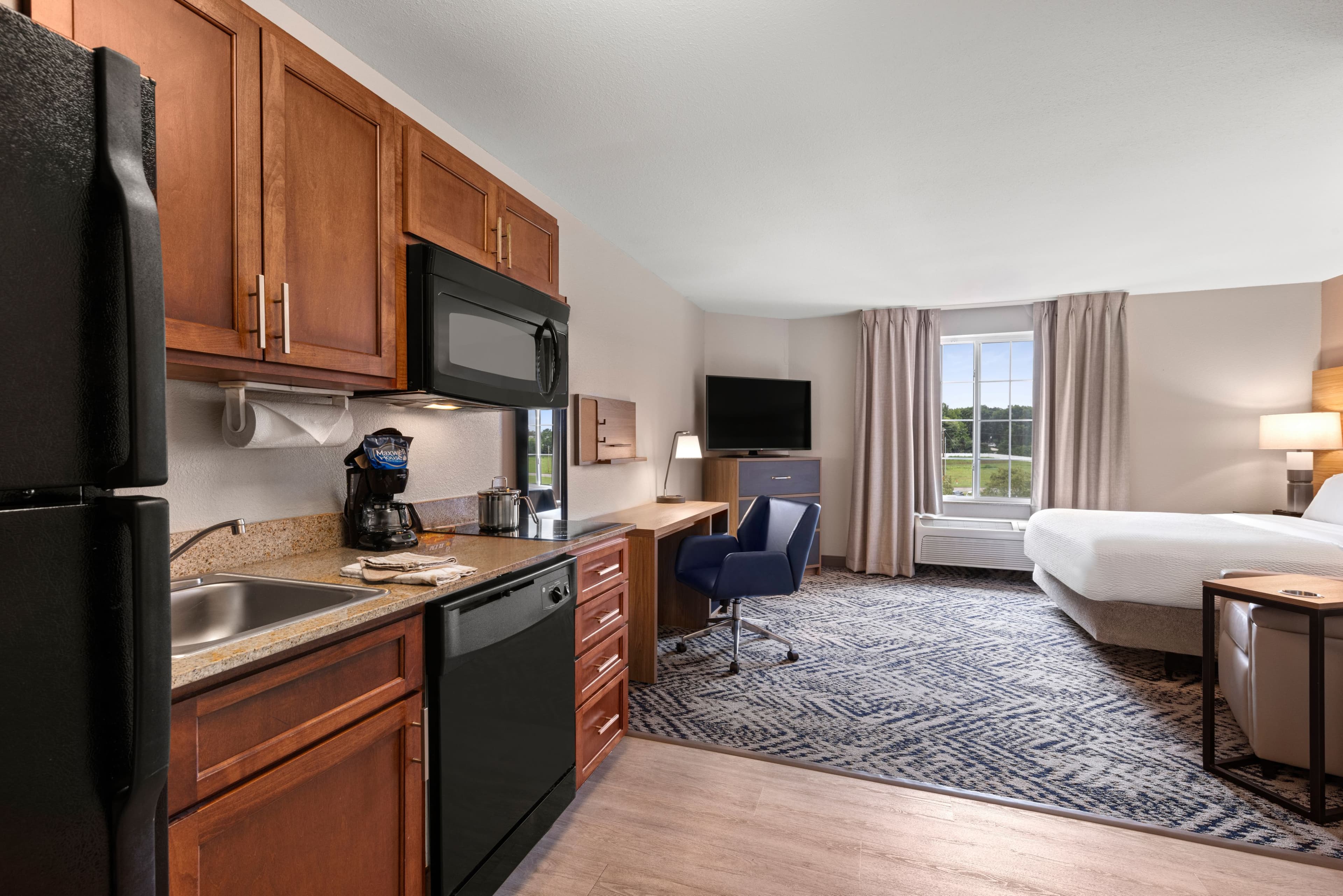 Candlewood Suites Cape Girardeau — 7