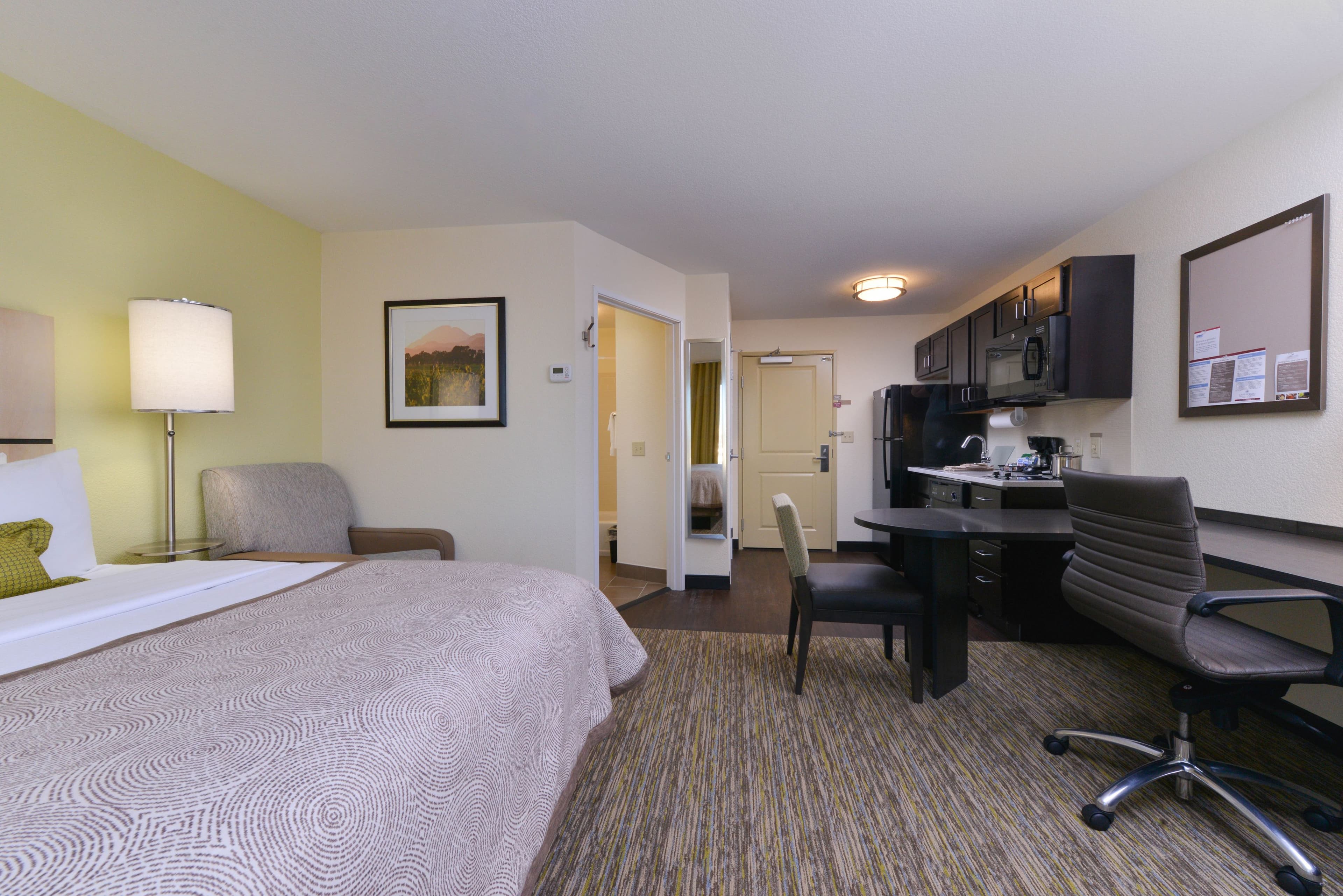 Candlewood Suites Casper — 8
