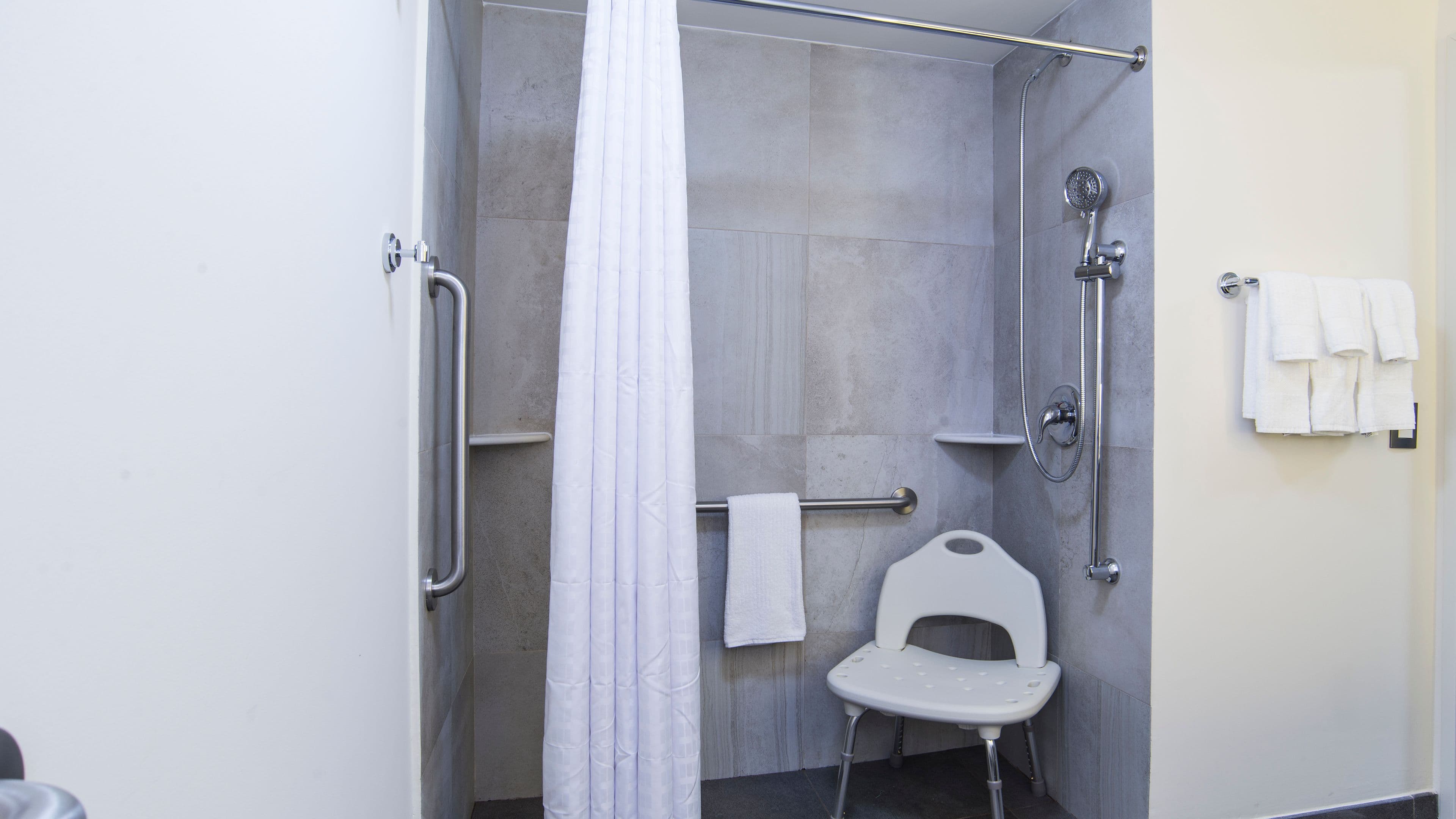 Candlewood Suites Celaya — 23