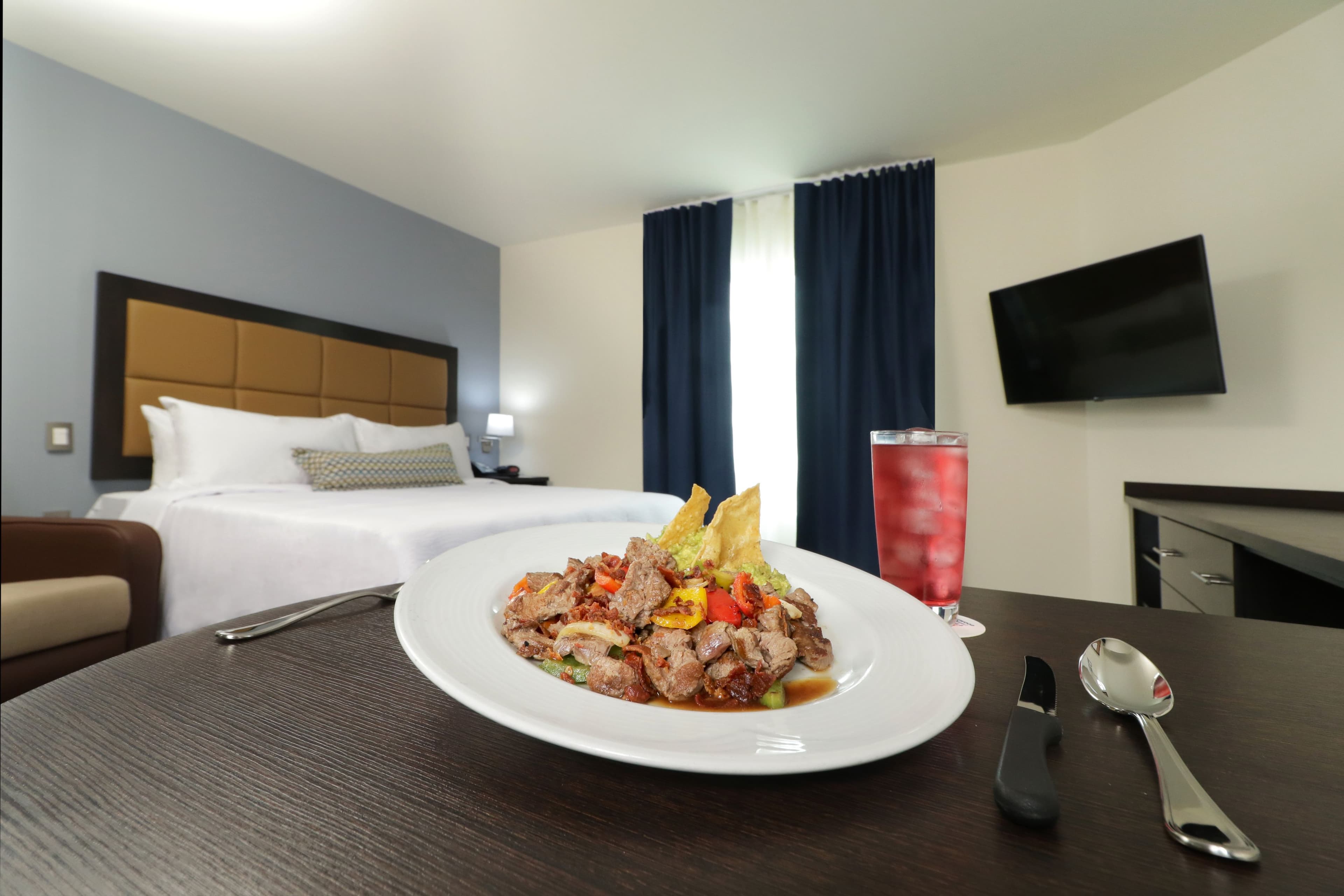 Candlewood Suites Celaya — 13