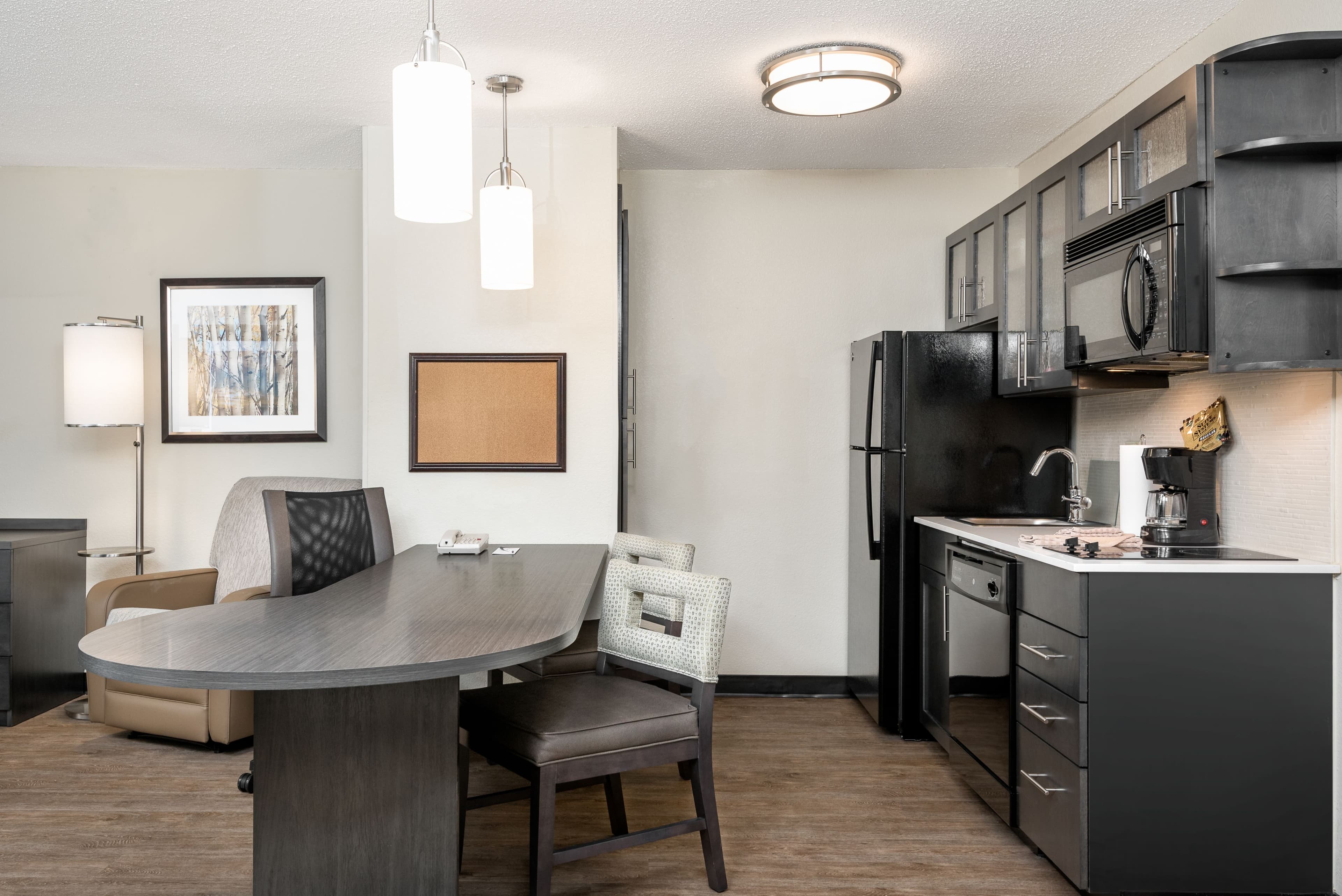 Candlewood Suites Charlotte - Arrowood — 42