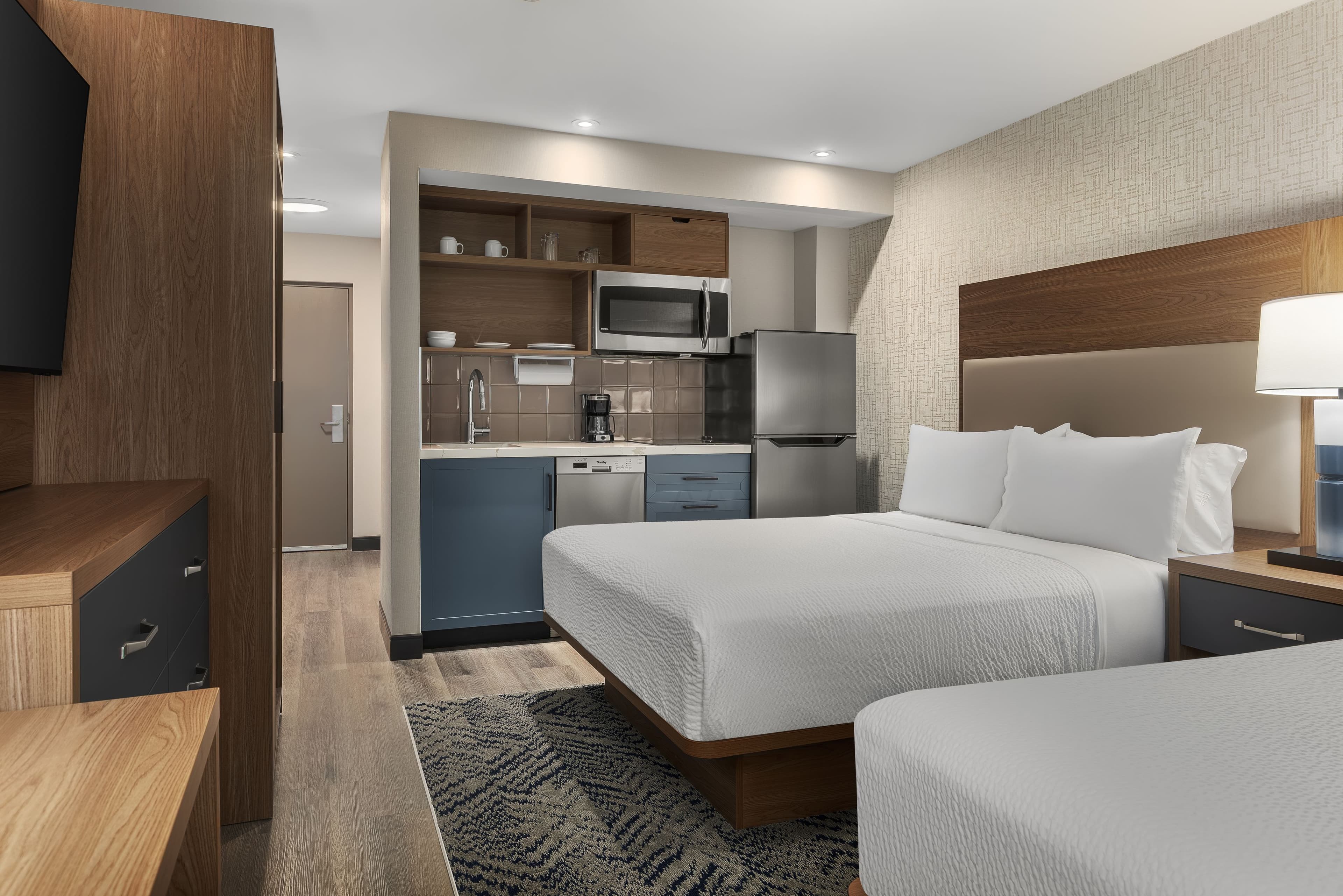Candlewood Suites Chatham South — 16