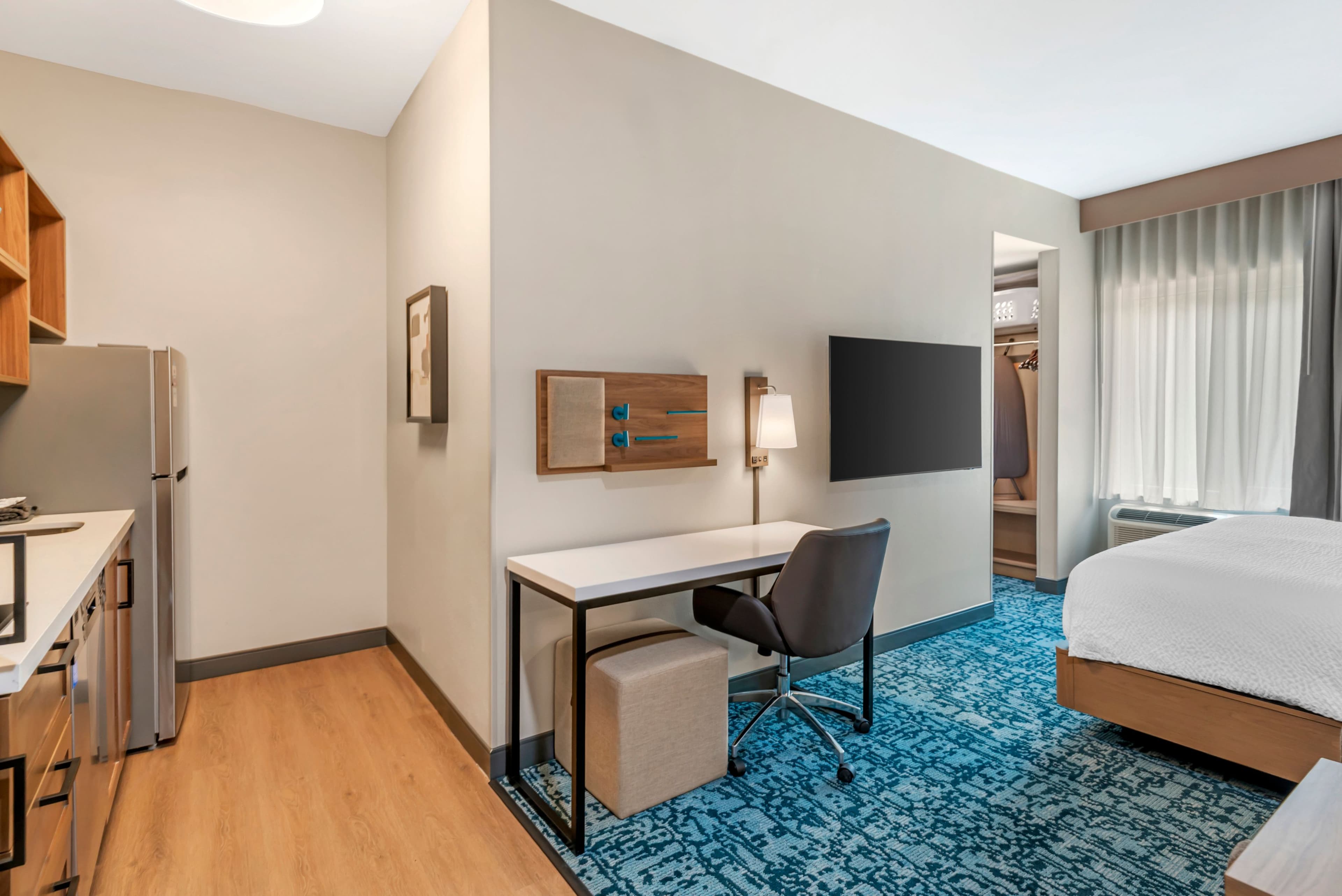 Candlewood Suites Chester - Richmond - Image 5