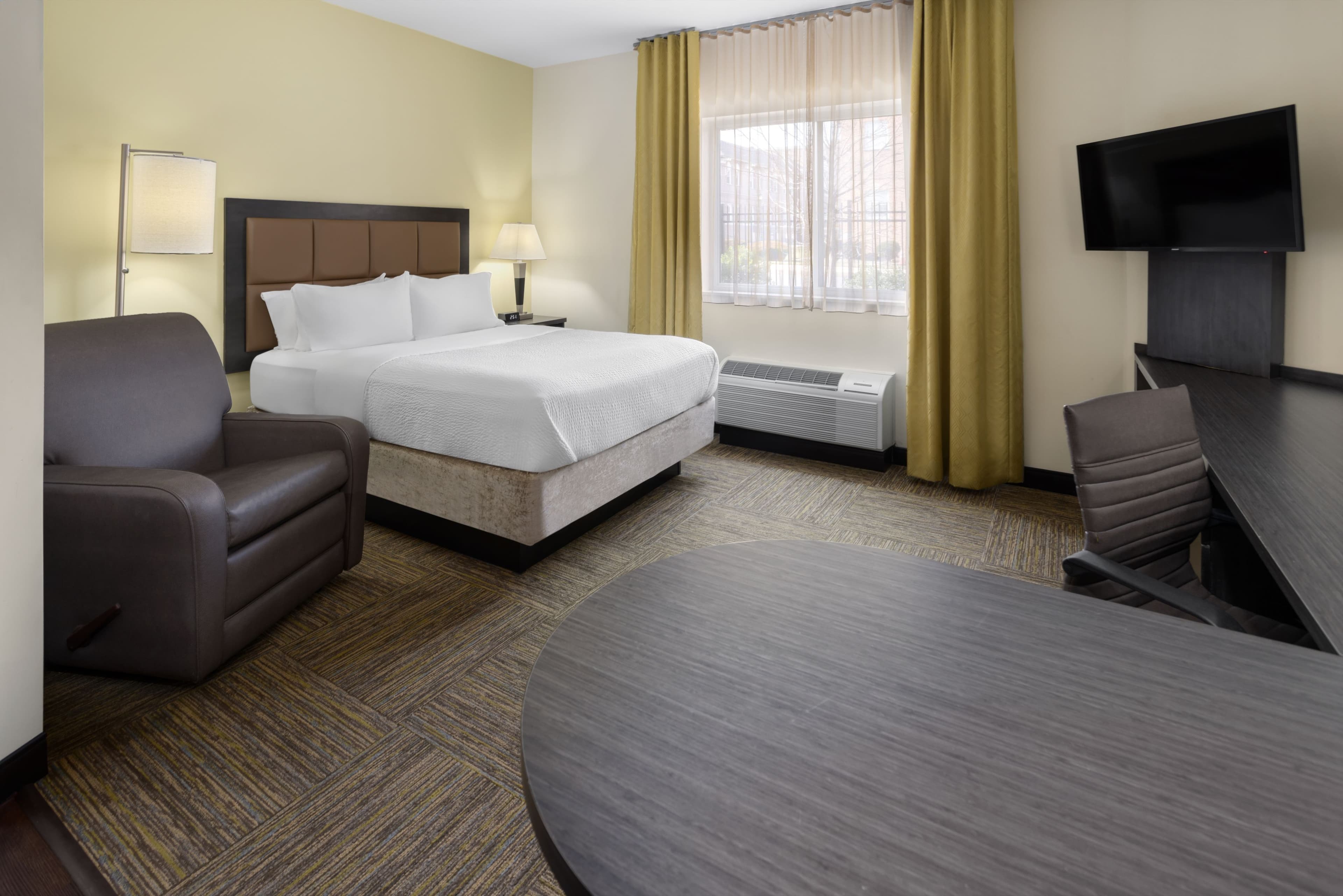 Candlewood Suites Philadelphia - Airport Area — 15