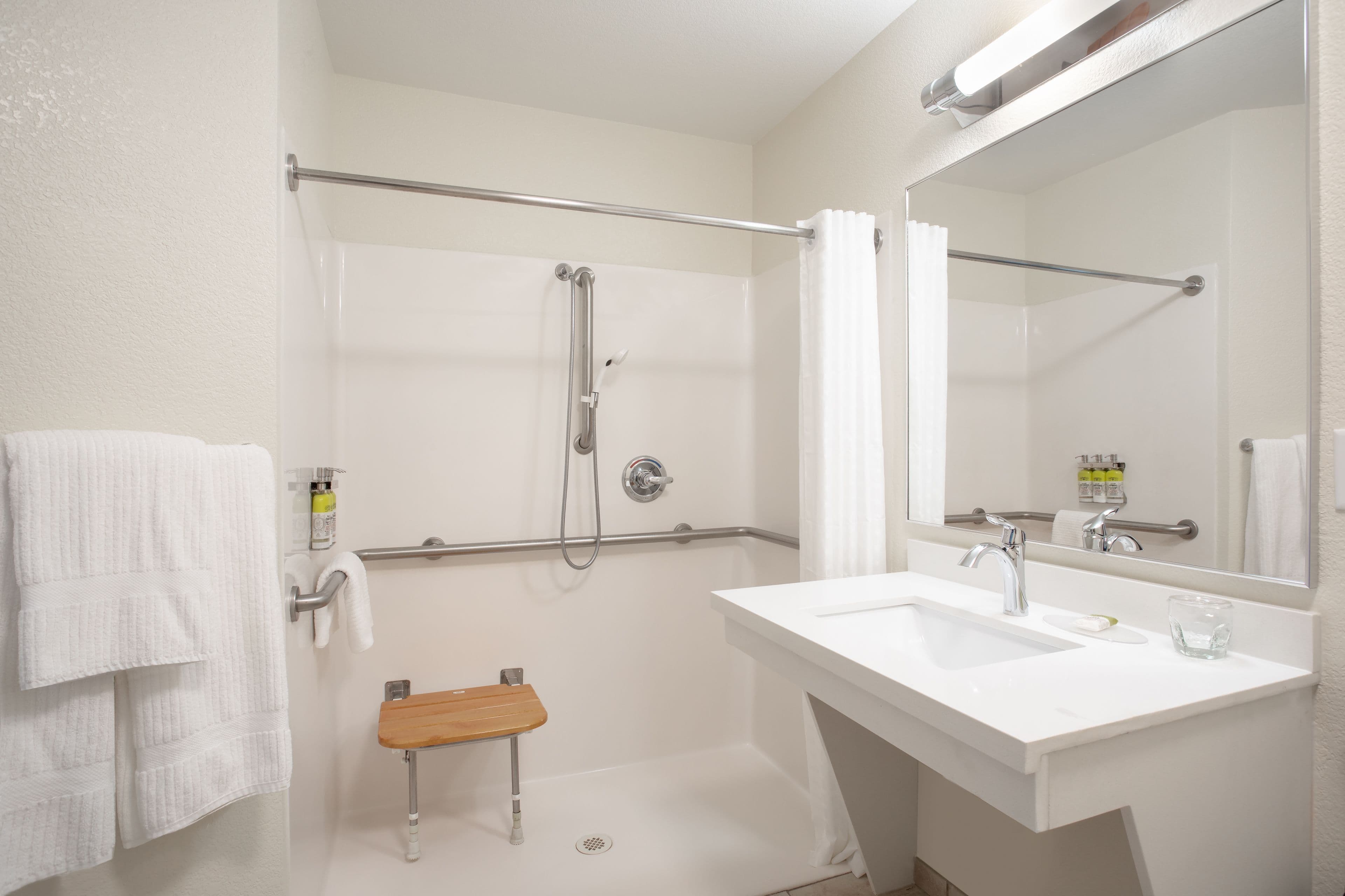 Candlewood Suites Cheyenne — 9