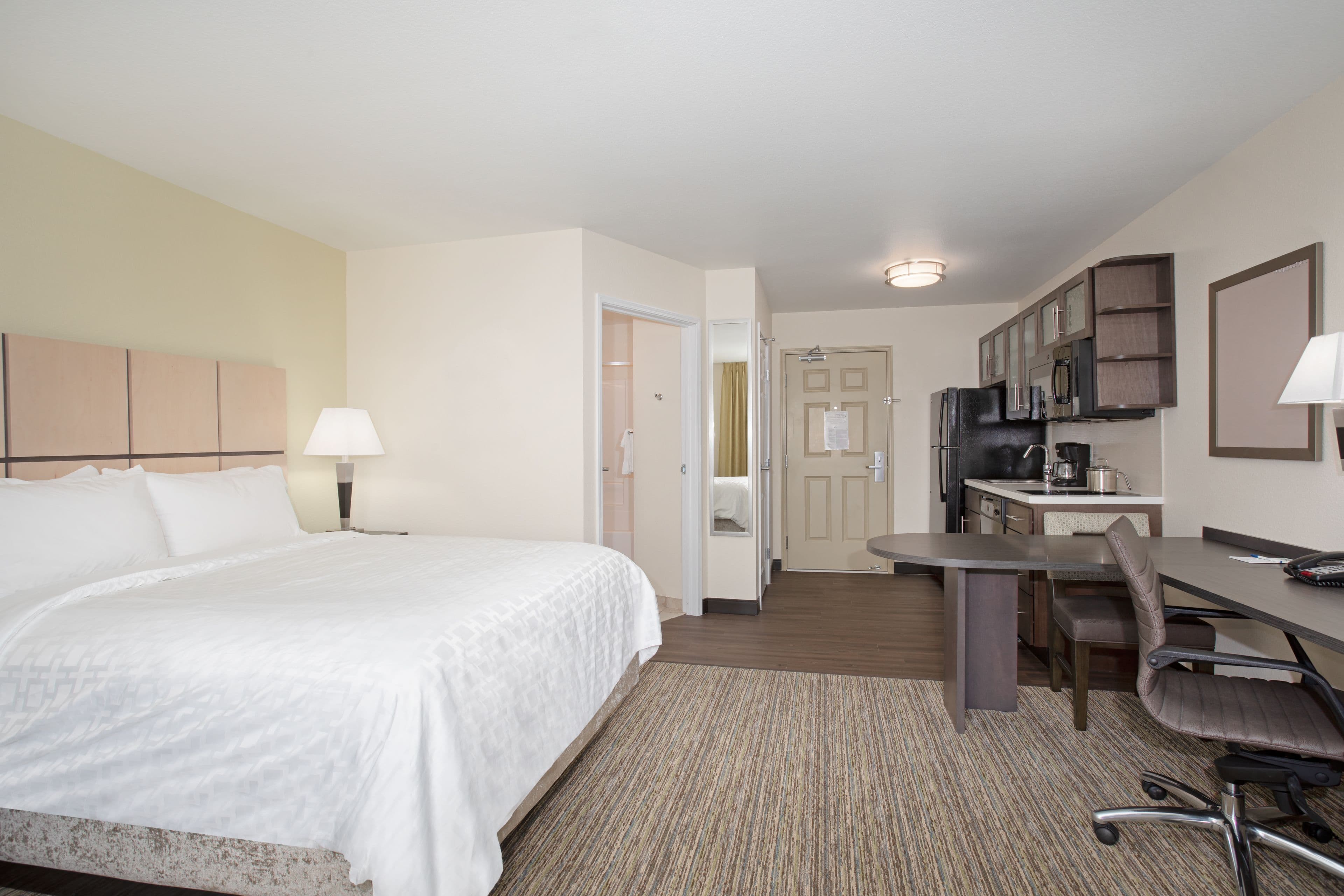 Candlewood Suites Cheyenne — 8