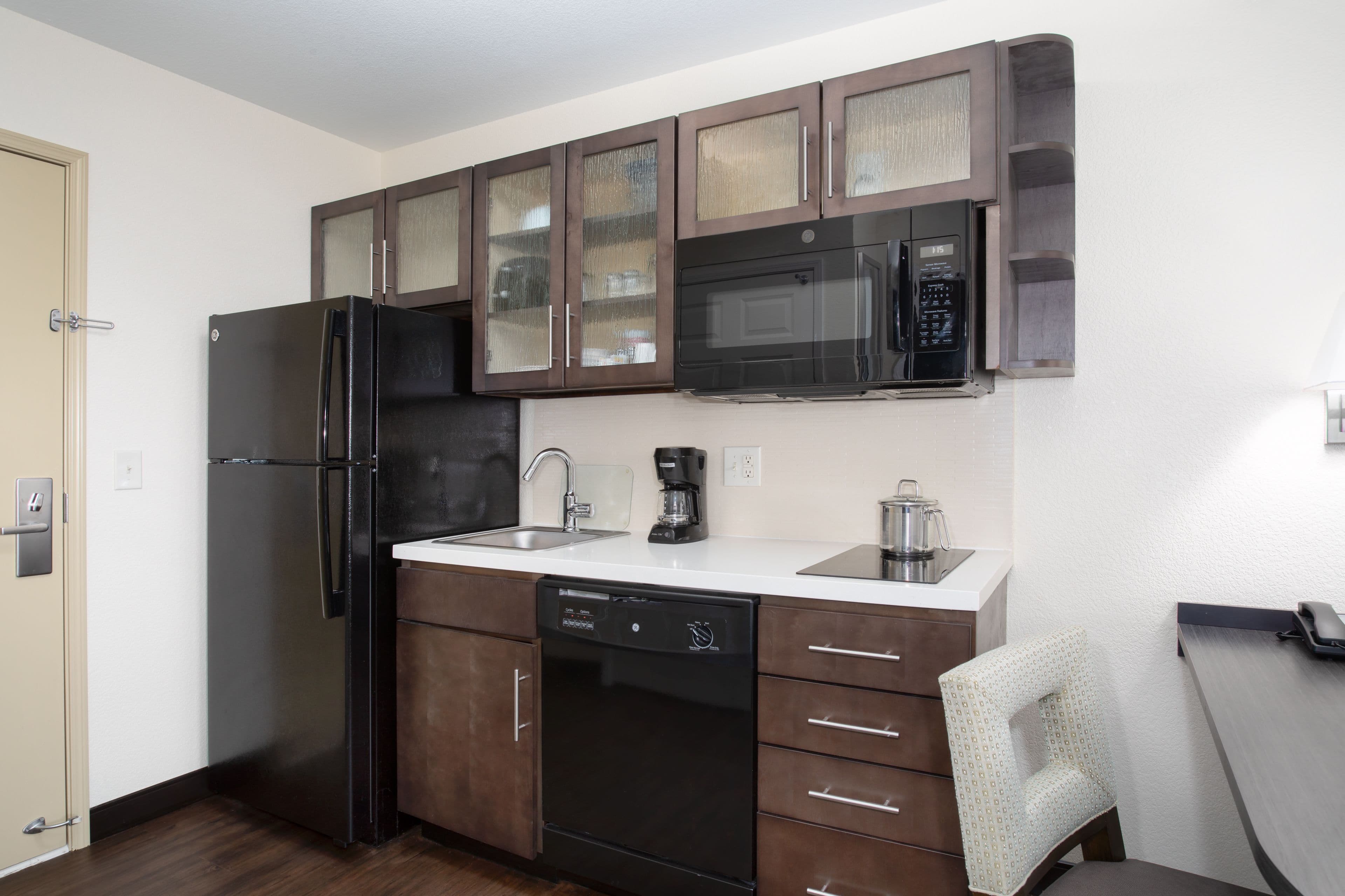 Candlewood Suites Cheyenne — 14