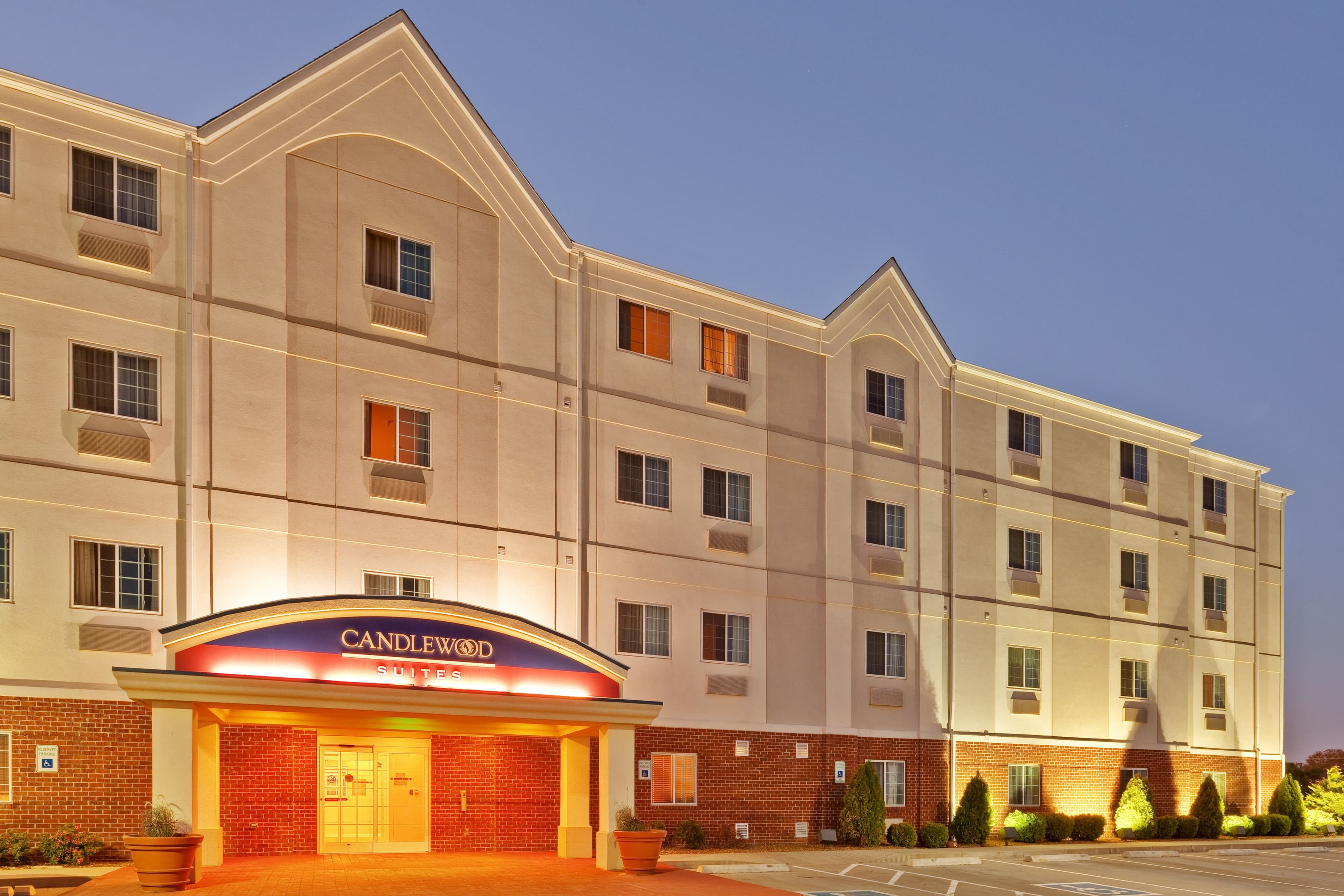 Candlewood Suites Clarksville - Image 1