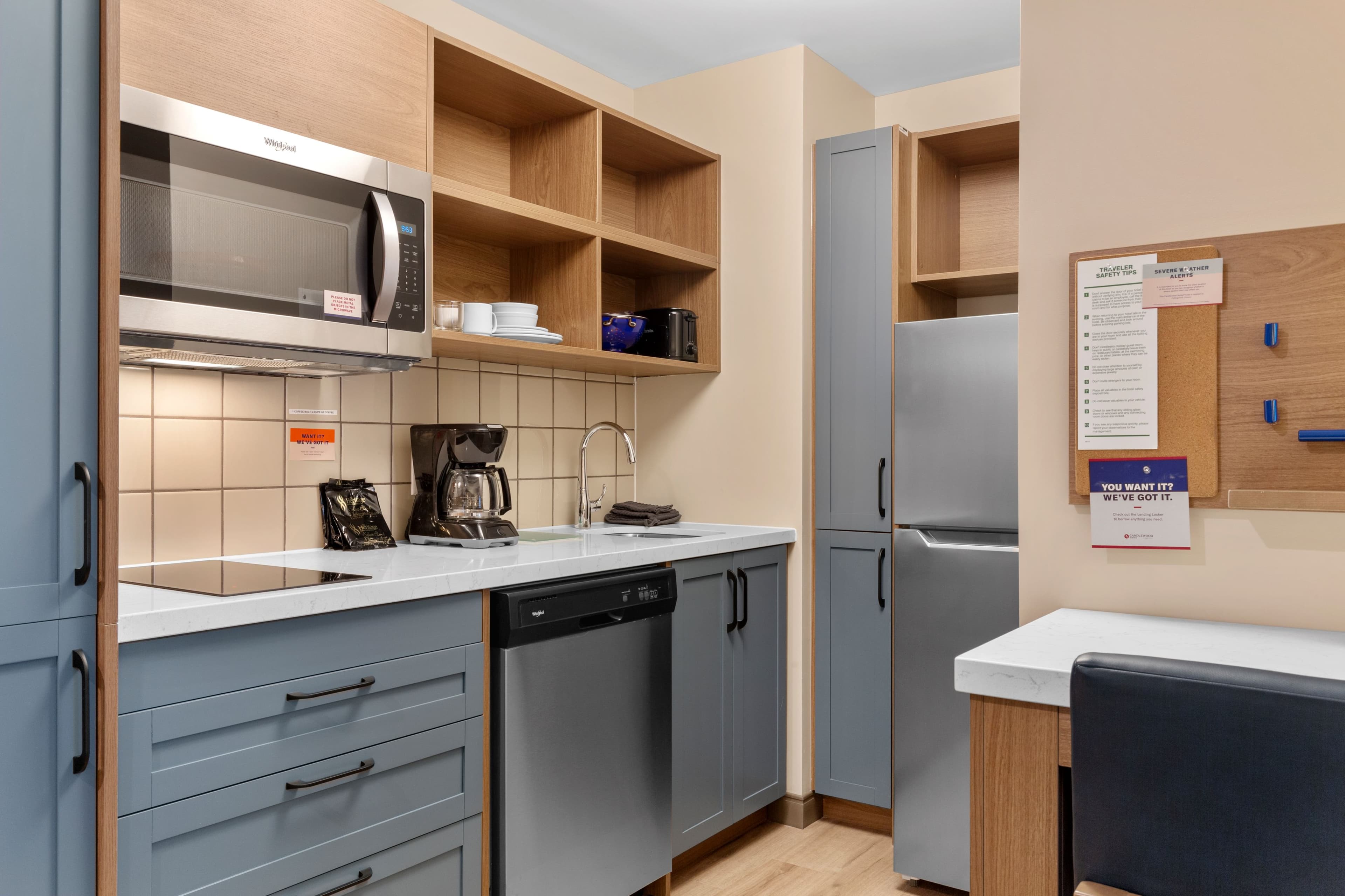 Candlewood Suites Collingwood - Image 5