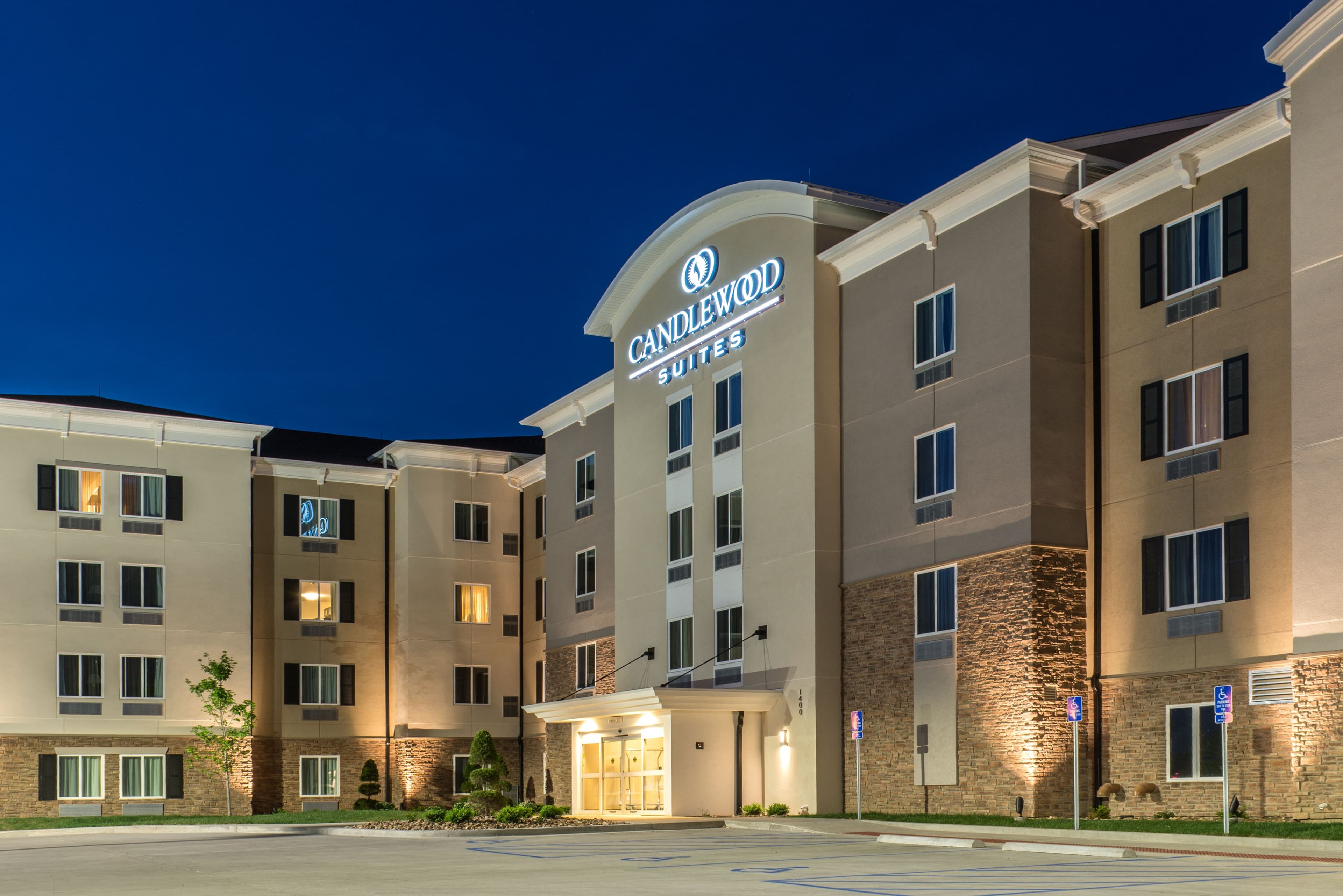 Candlewood Suites Columbia Hwy 63 & I-70