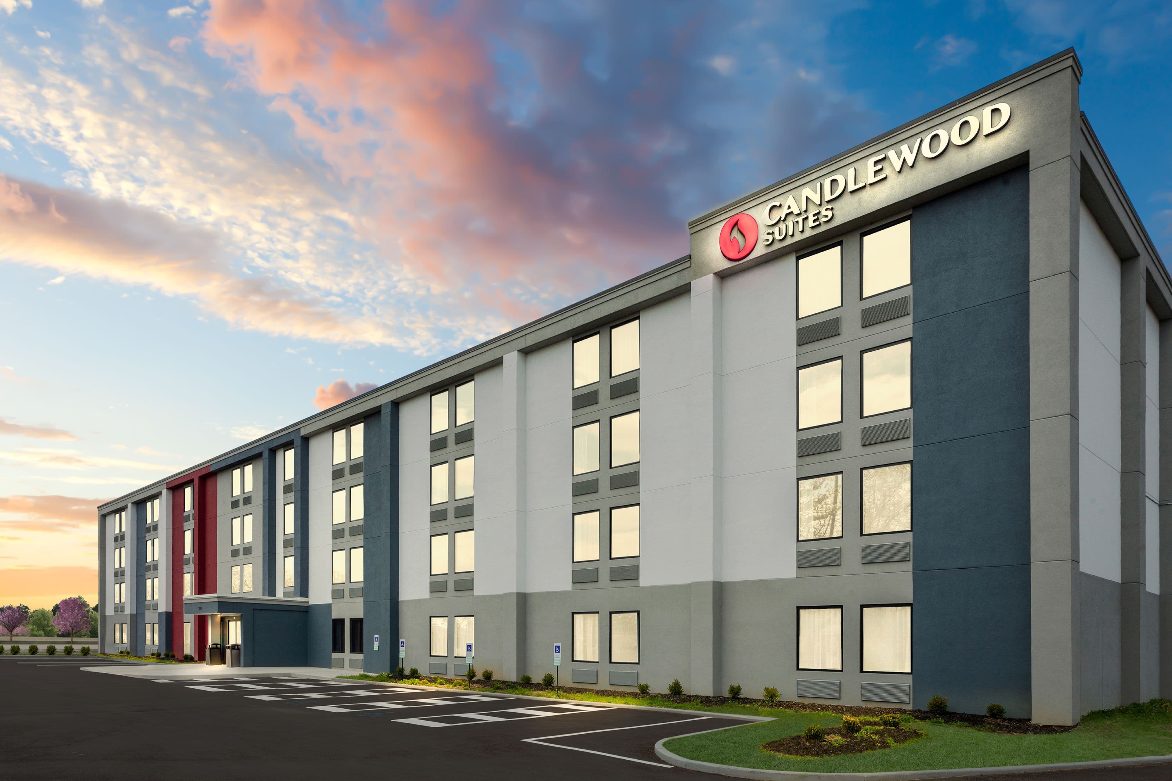 Candlewood Suites Columbus North - Worthington - Image 1
