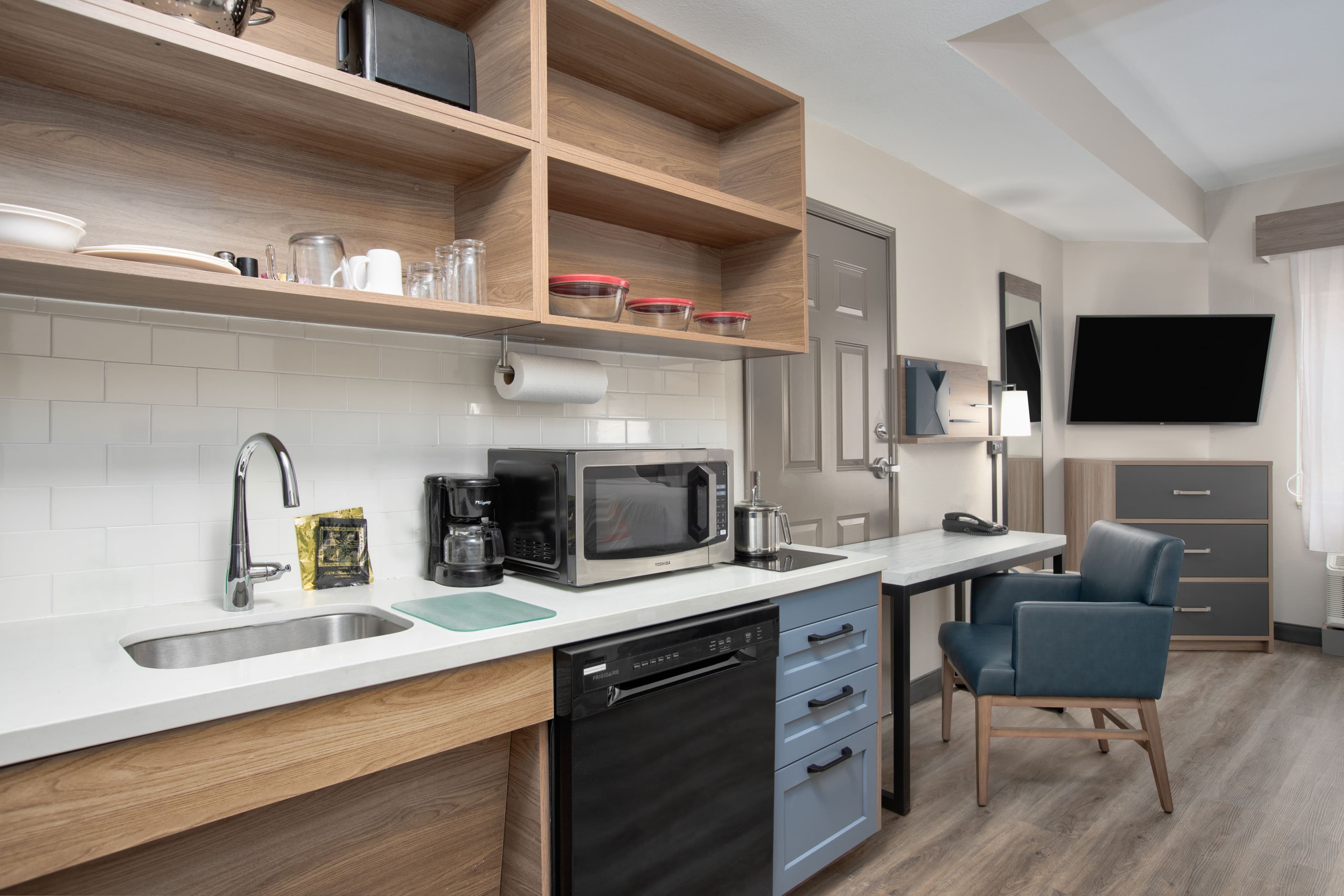 Candlewood Suites Conway — 23