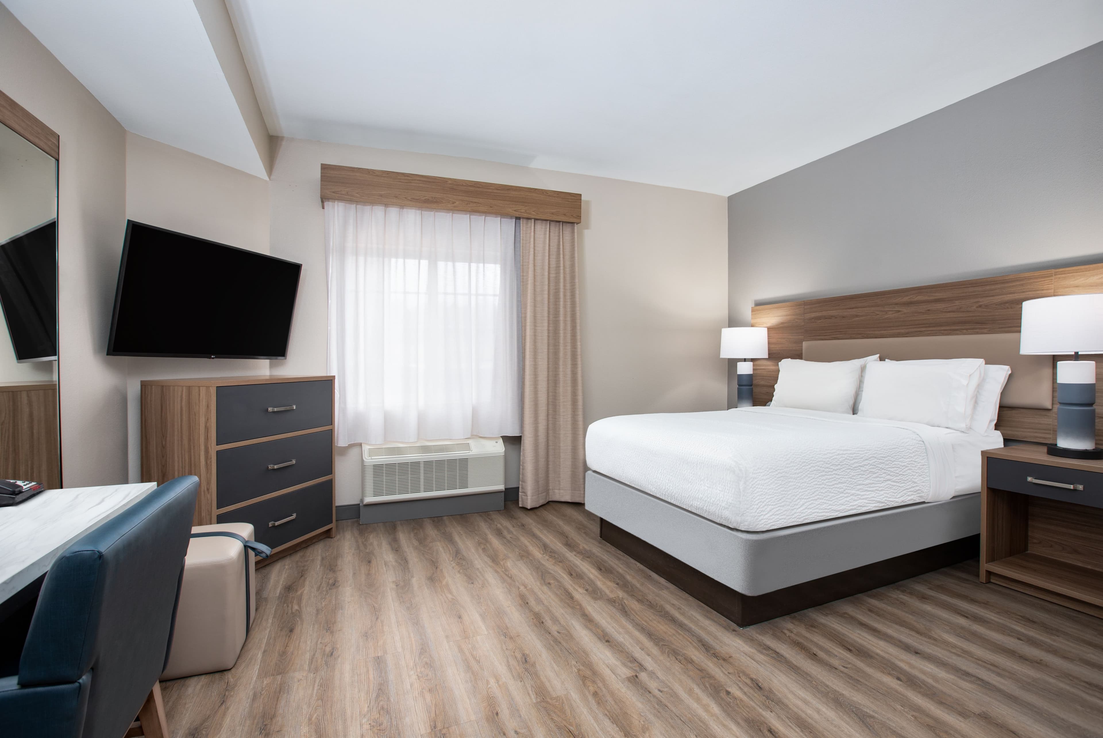 Candlewood Suites Conway — 9
