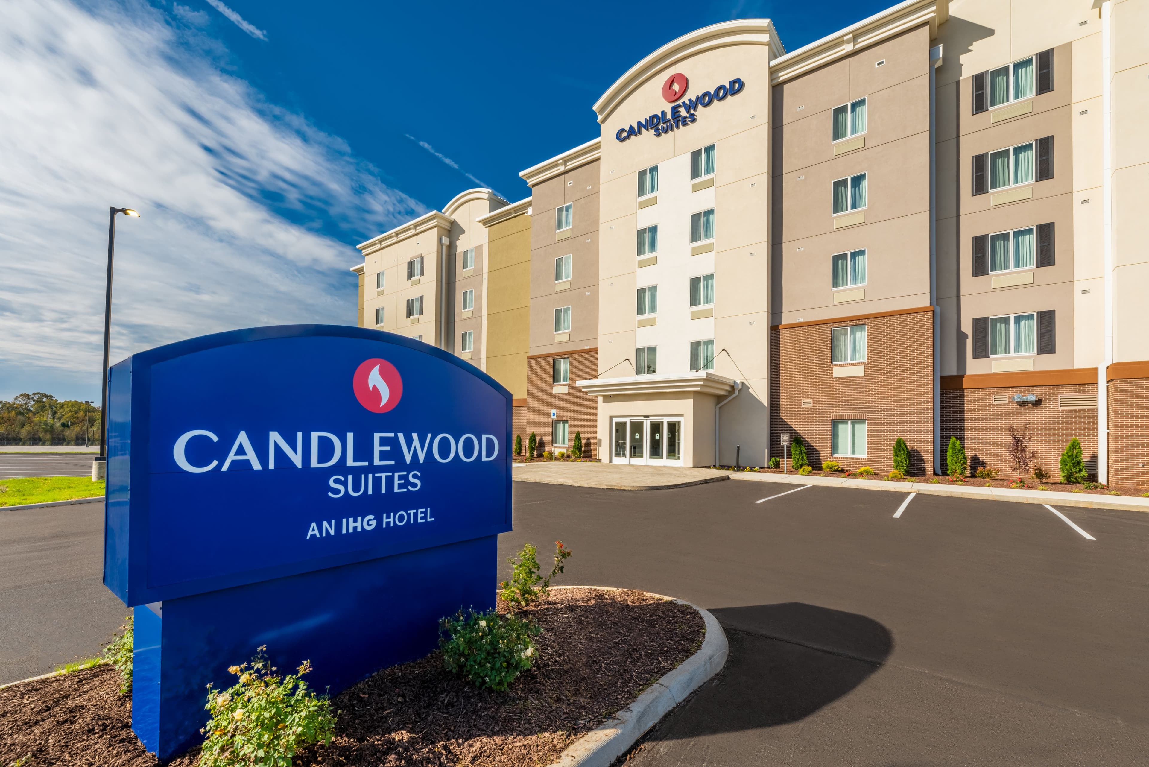 Candlewood Suites Cookeville - Image 1