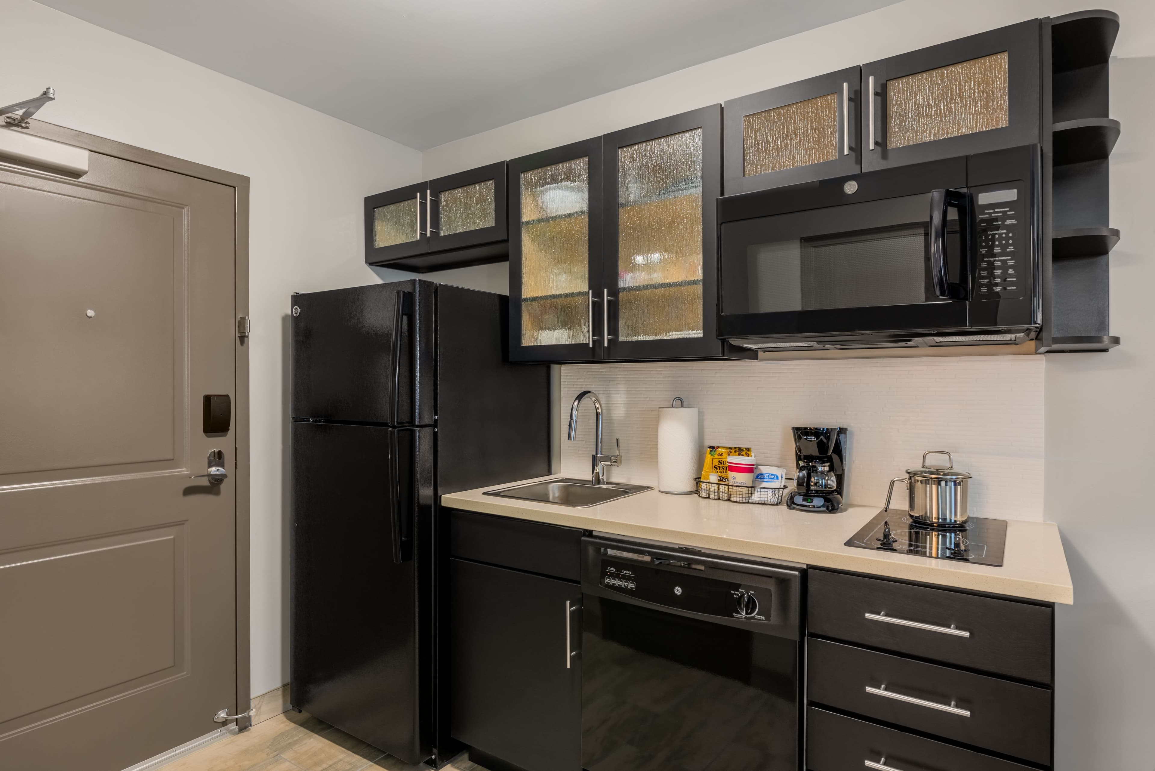 Candlewood Suites Cookeville - Image 3