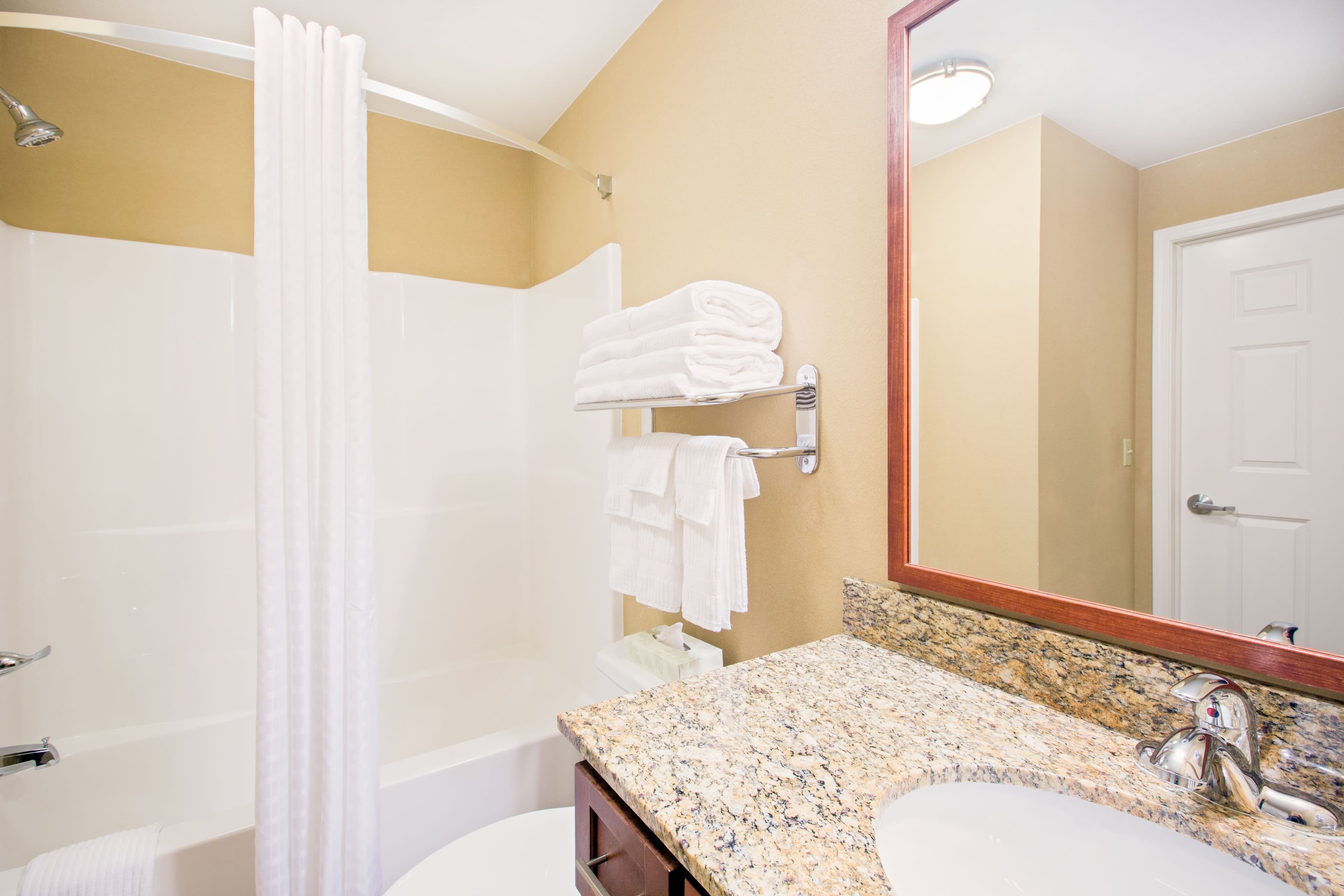 Candlewood Suites Pittsburgh-Cranberry - Image 5