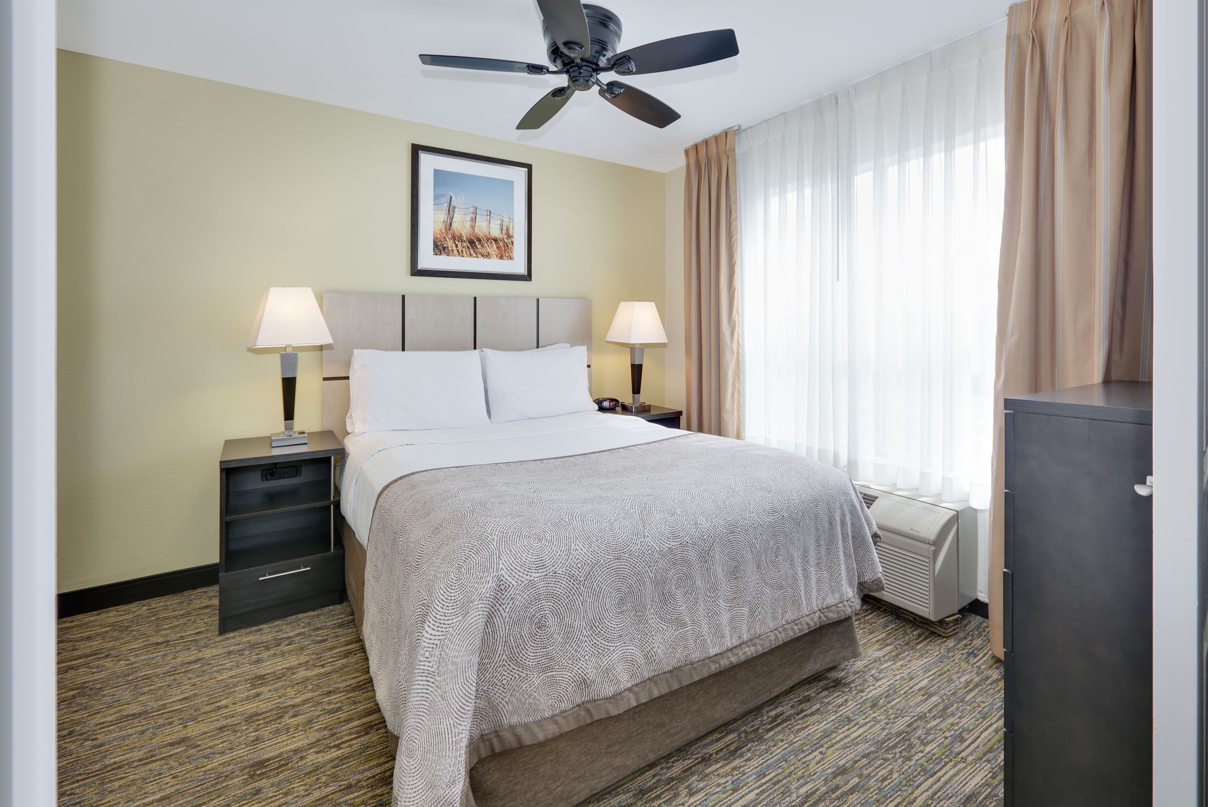 Candlewood Suites Dallas Market Cntr-Love Field — 19
