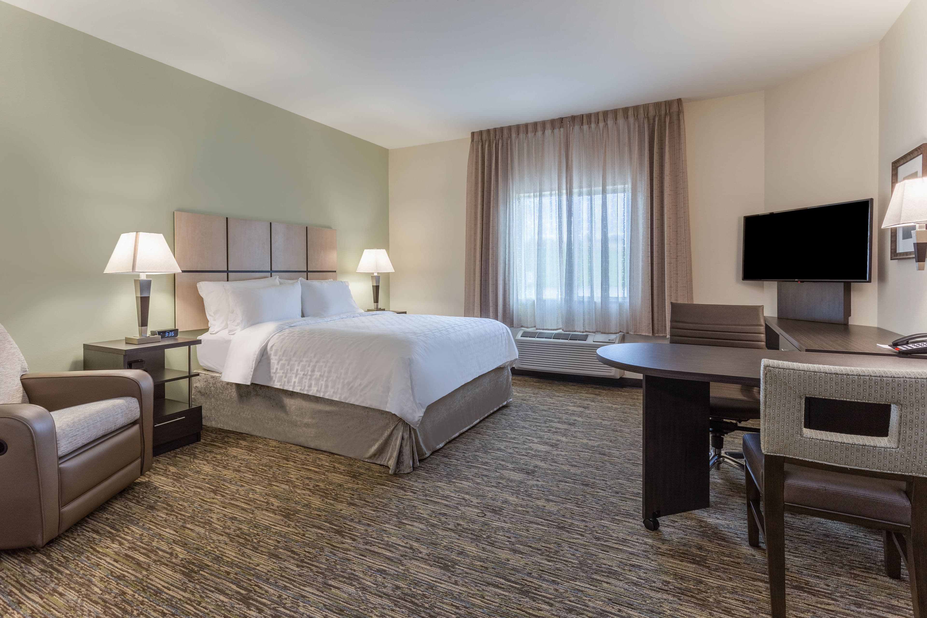 1 King Studio Suite - Image 2
