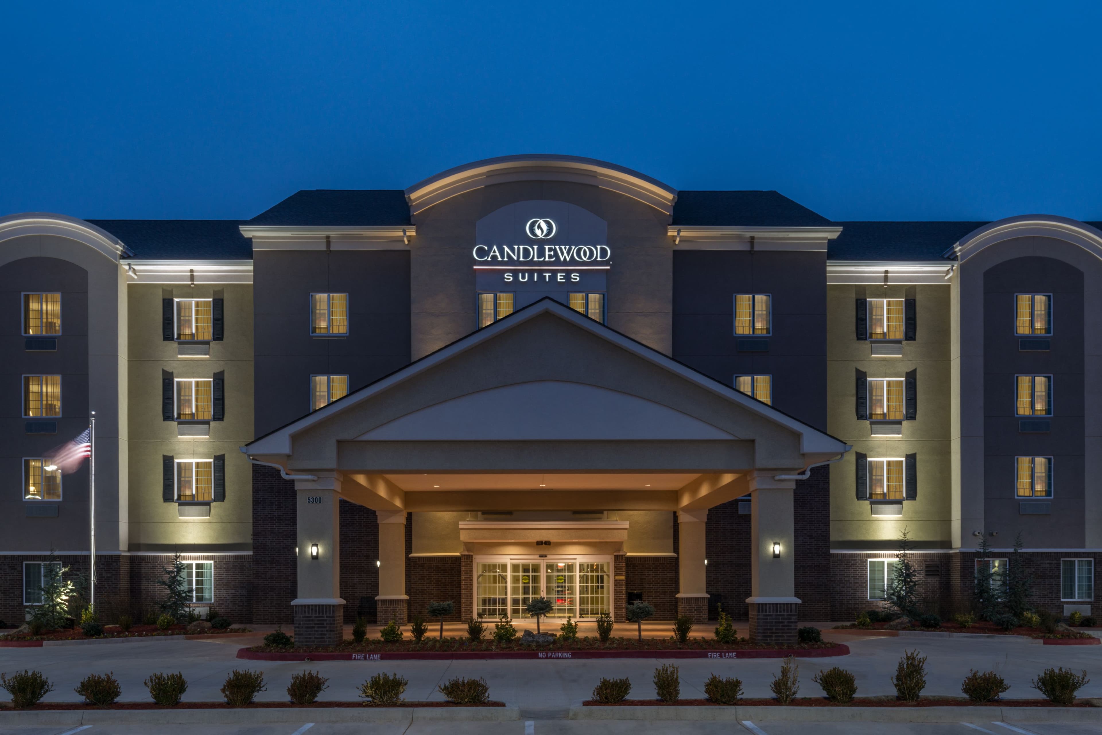 Candlewood Suites Midwest City - Image 1