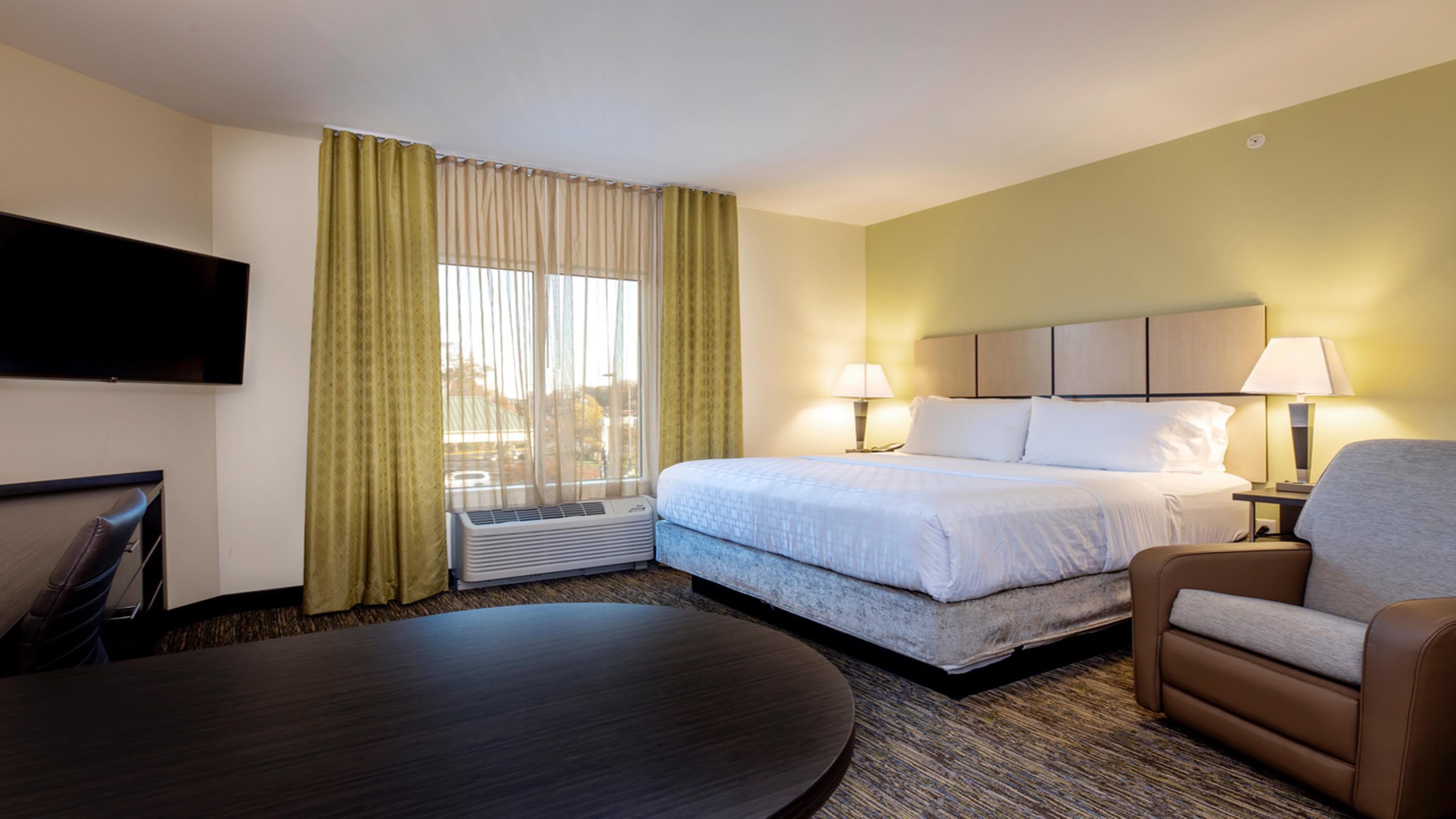 Candlewood Suites Dumfries - Quantico - Image 2