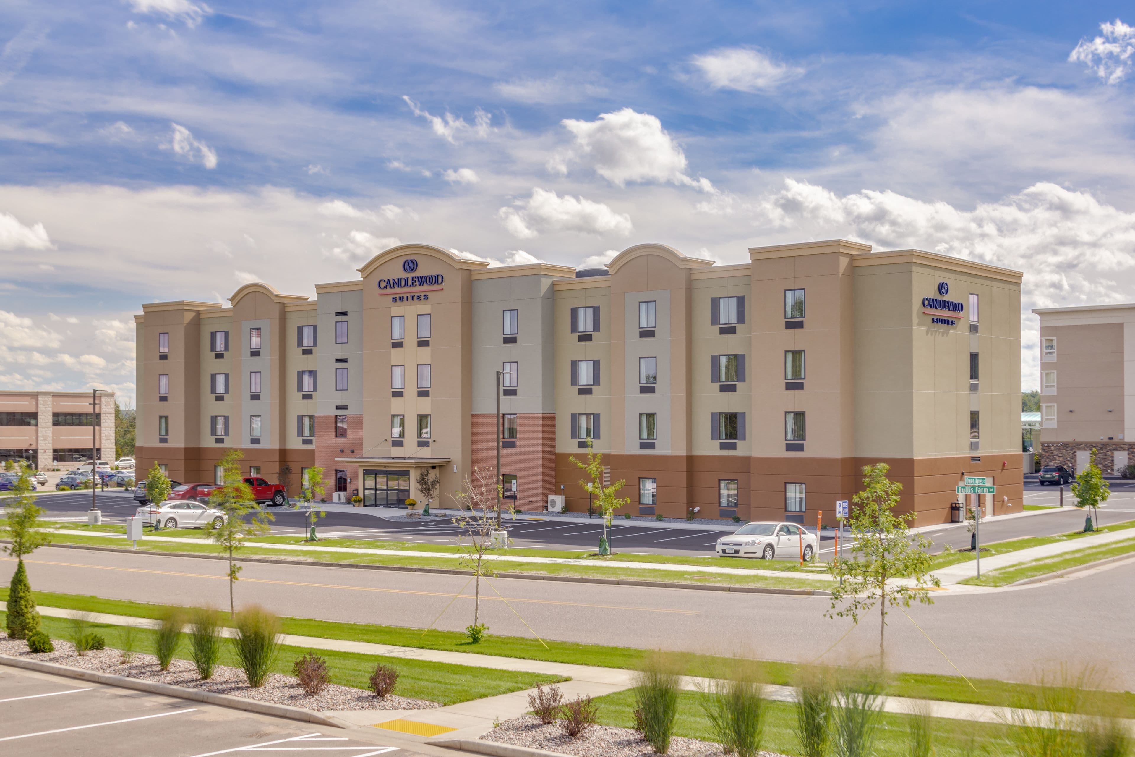 Candlewood Suites Eau Claire I-94 - Image 1