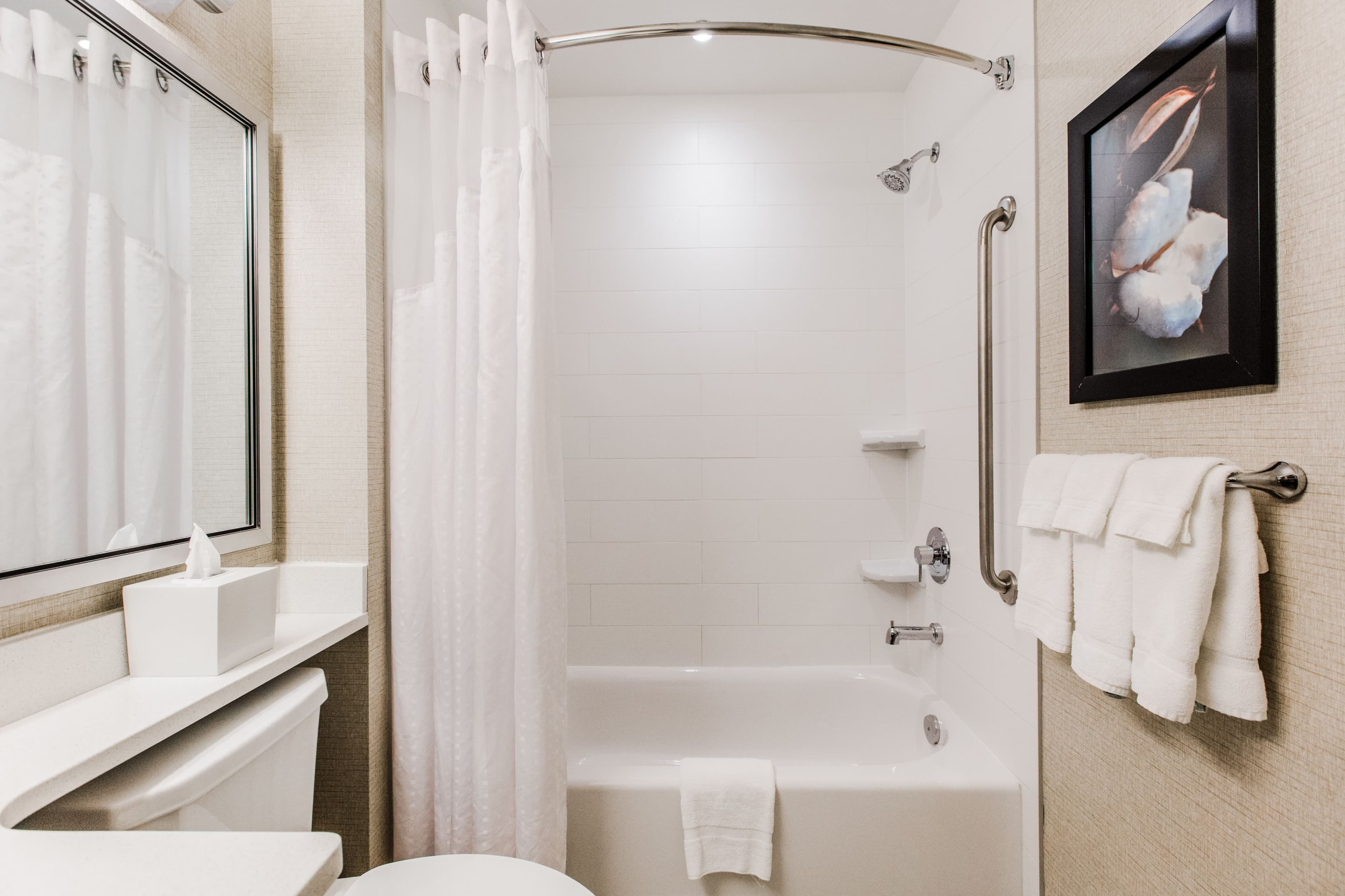 Candlewood Suites West Edmonton - Mall Area — 28
