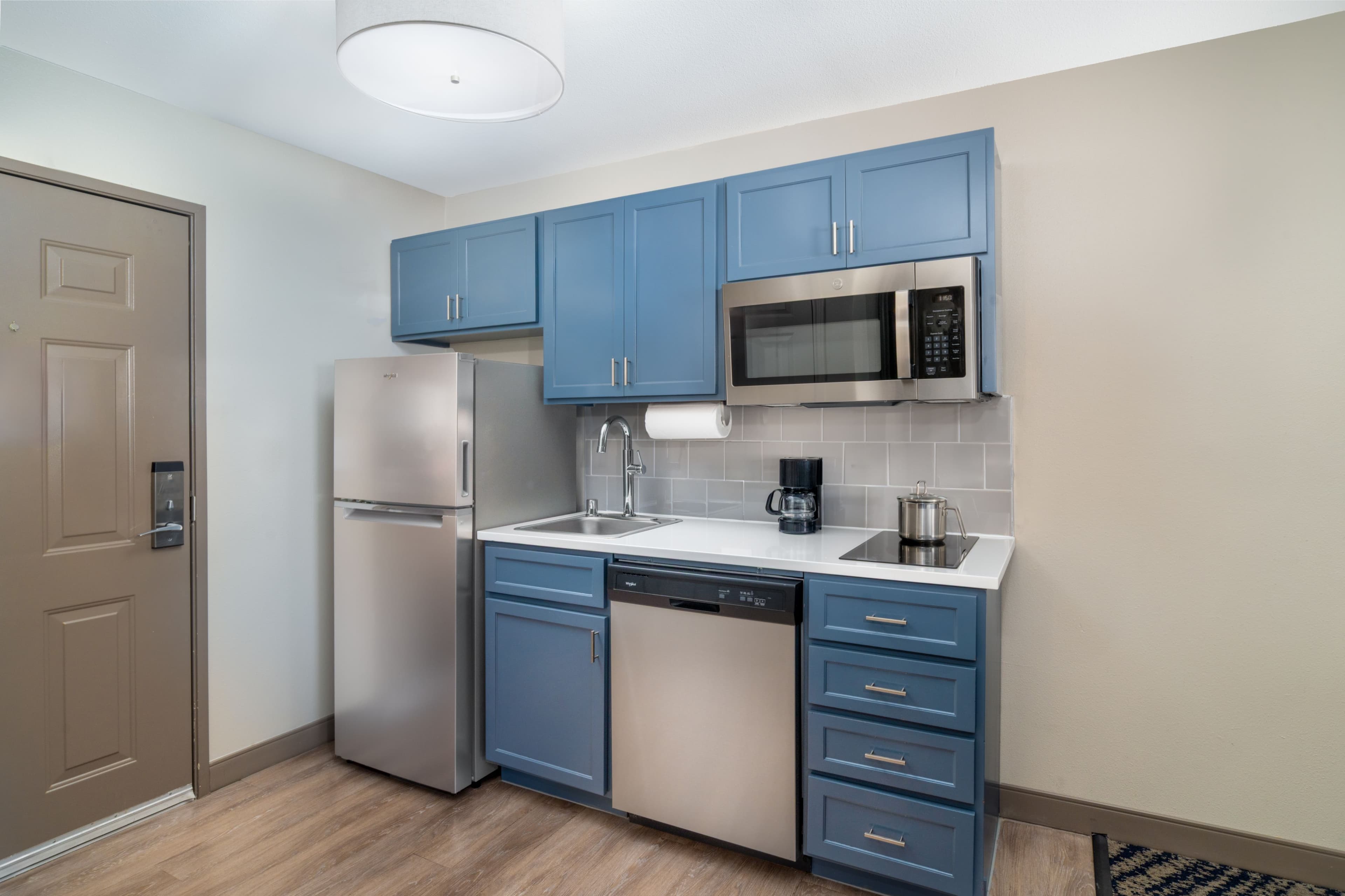 Candlewood Suites El Paso - Image 4