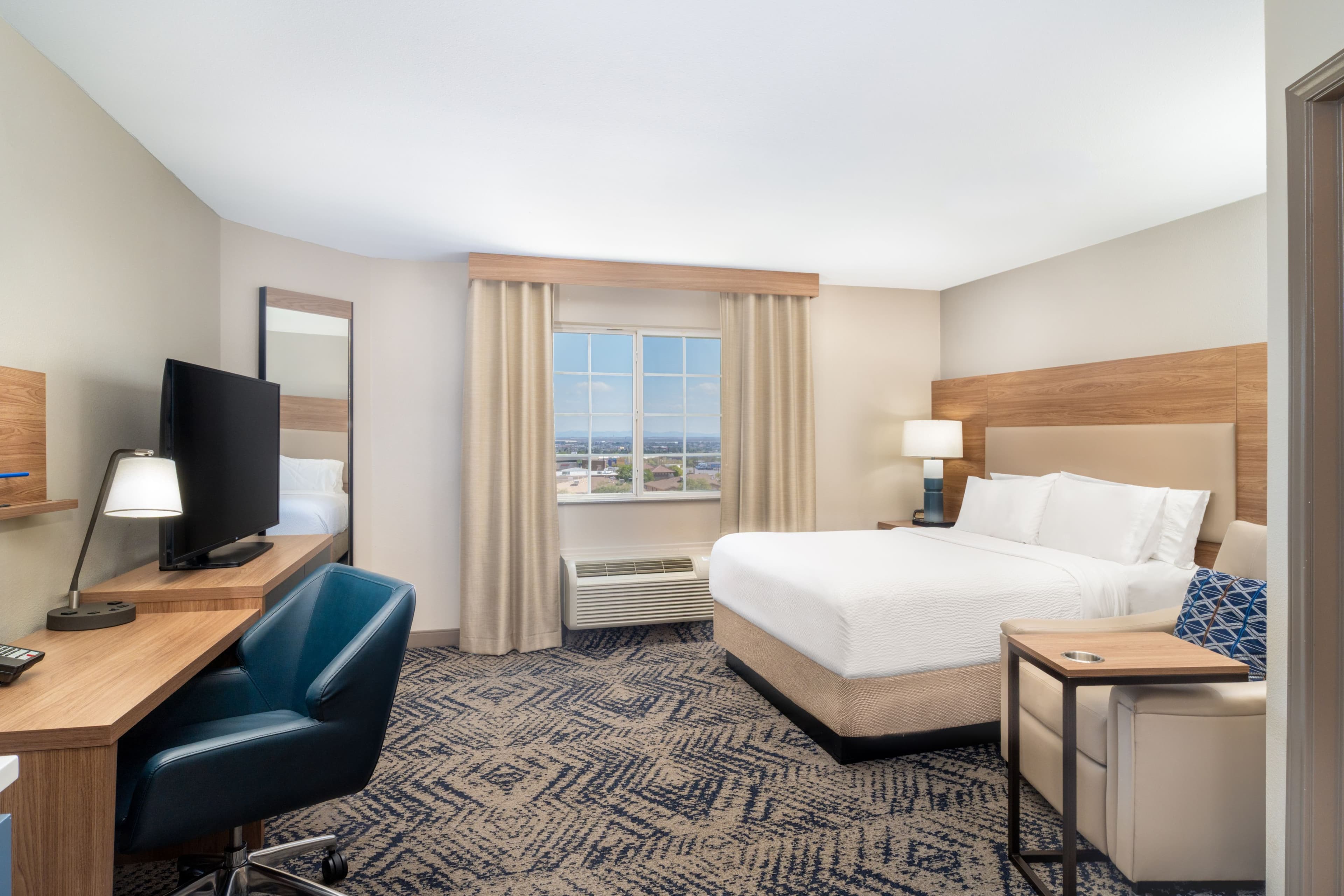 Candlewood Suites El Paso — 6