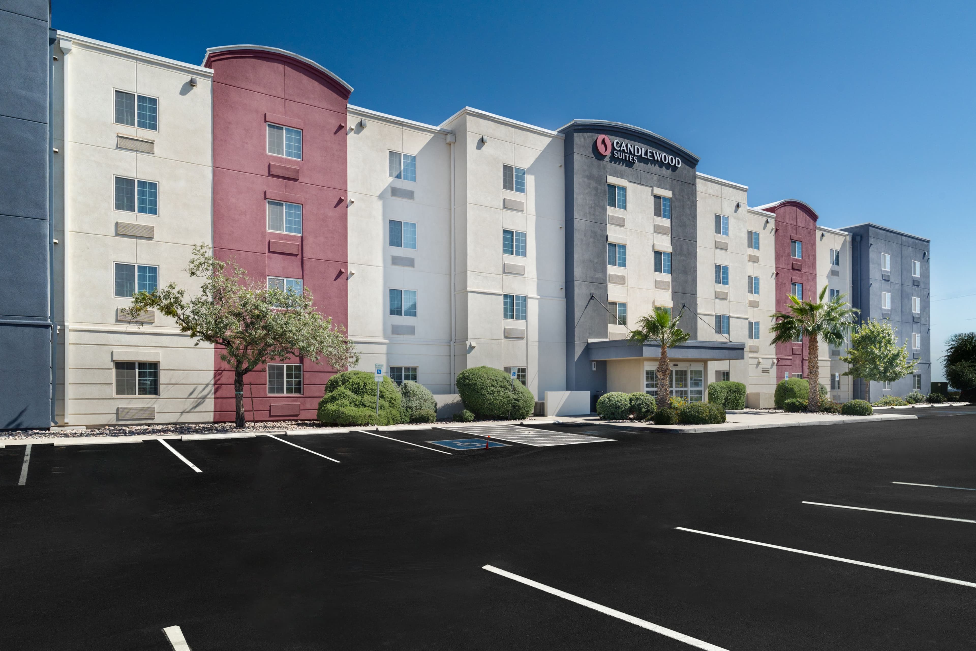 Candlewood Suites El Paso - Image 1