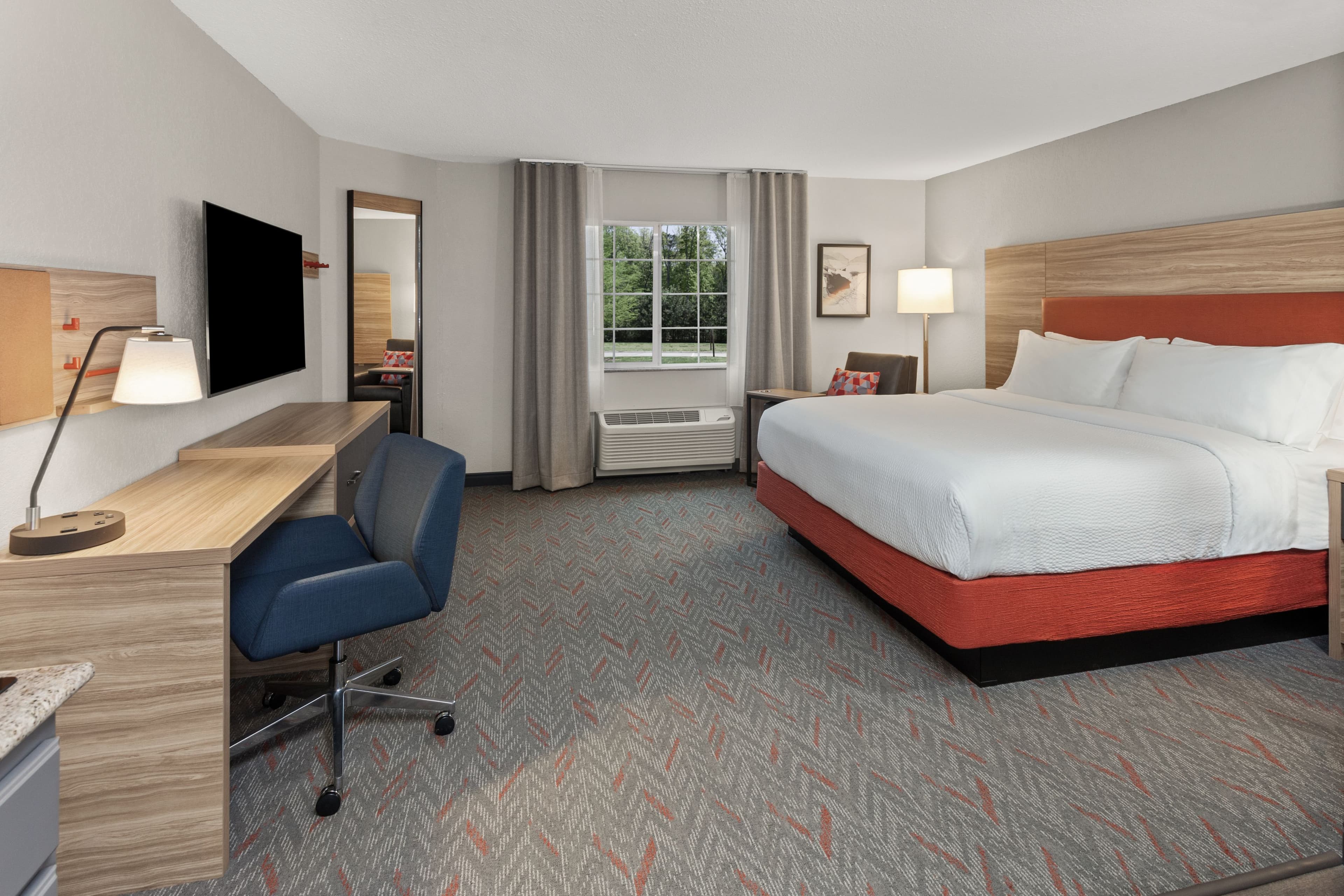 Candlewood Suites Elgin NW-Chicago - Image 4