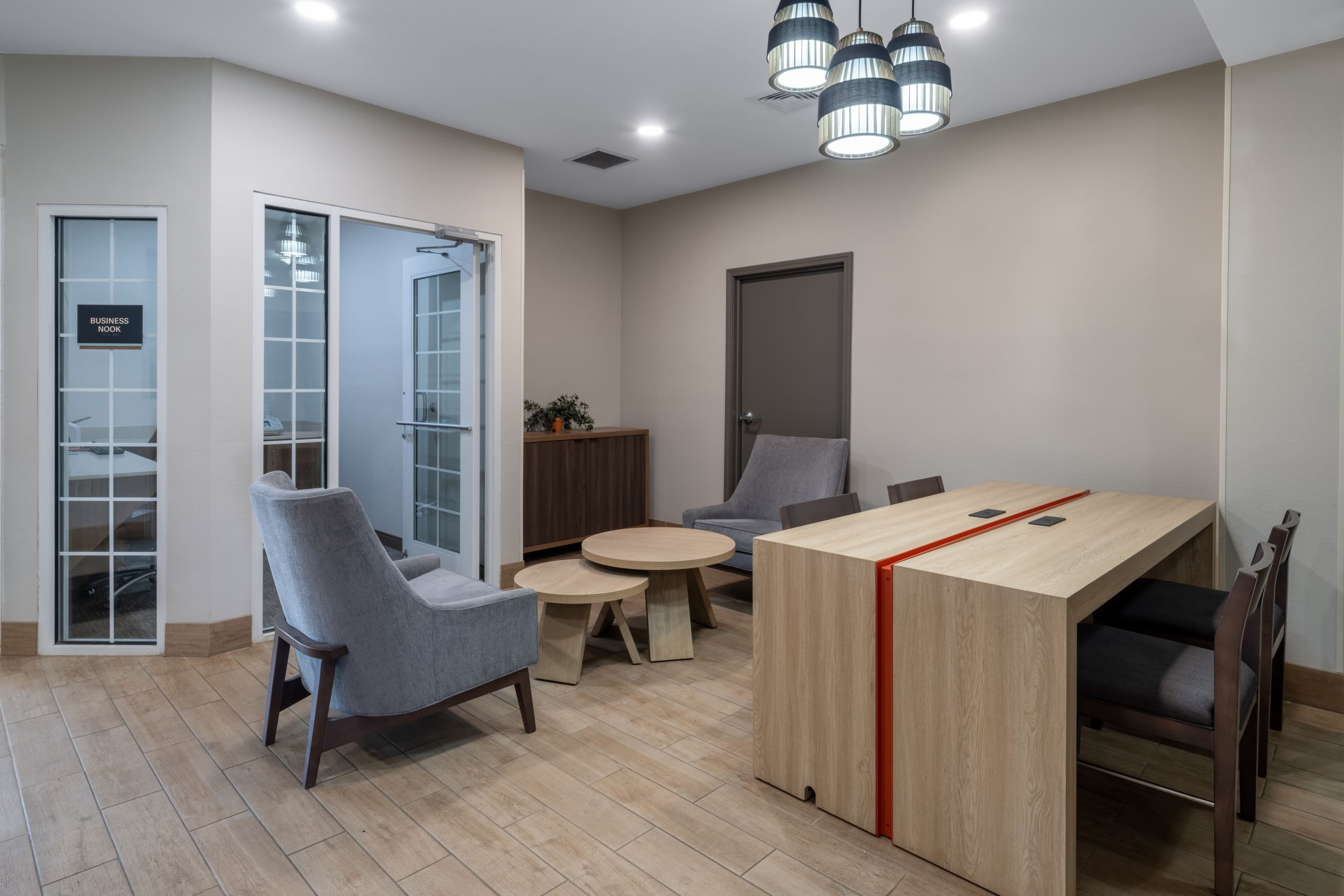 Candlewood Suites Elkhart - Image 1